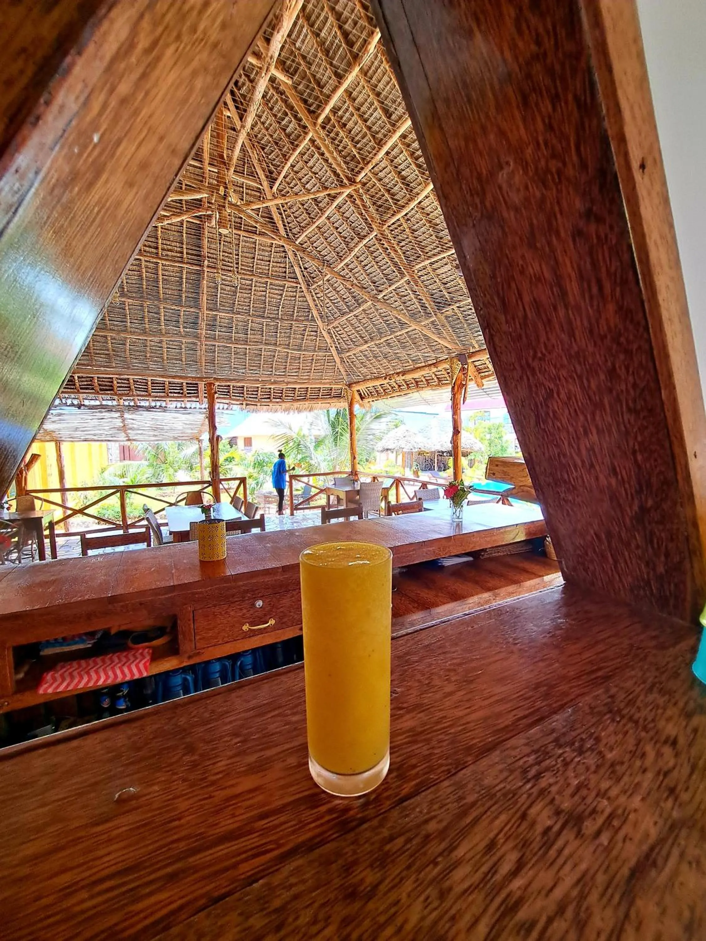 Restaurant/places to eat in Mimi na wewe villa