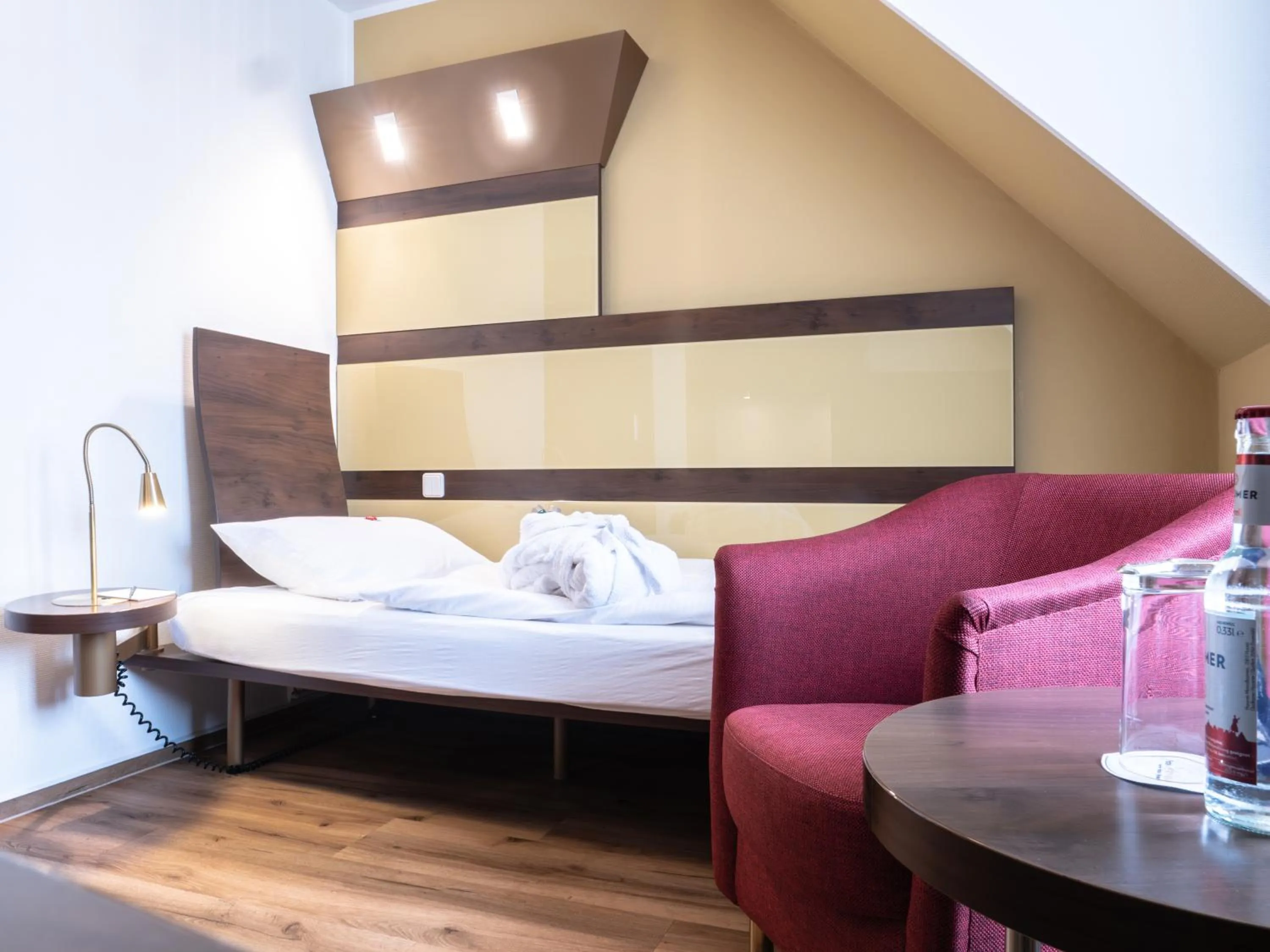 Photo of the whole room, Bed in Hotel Osterkrug