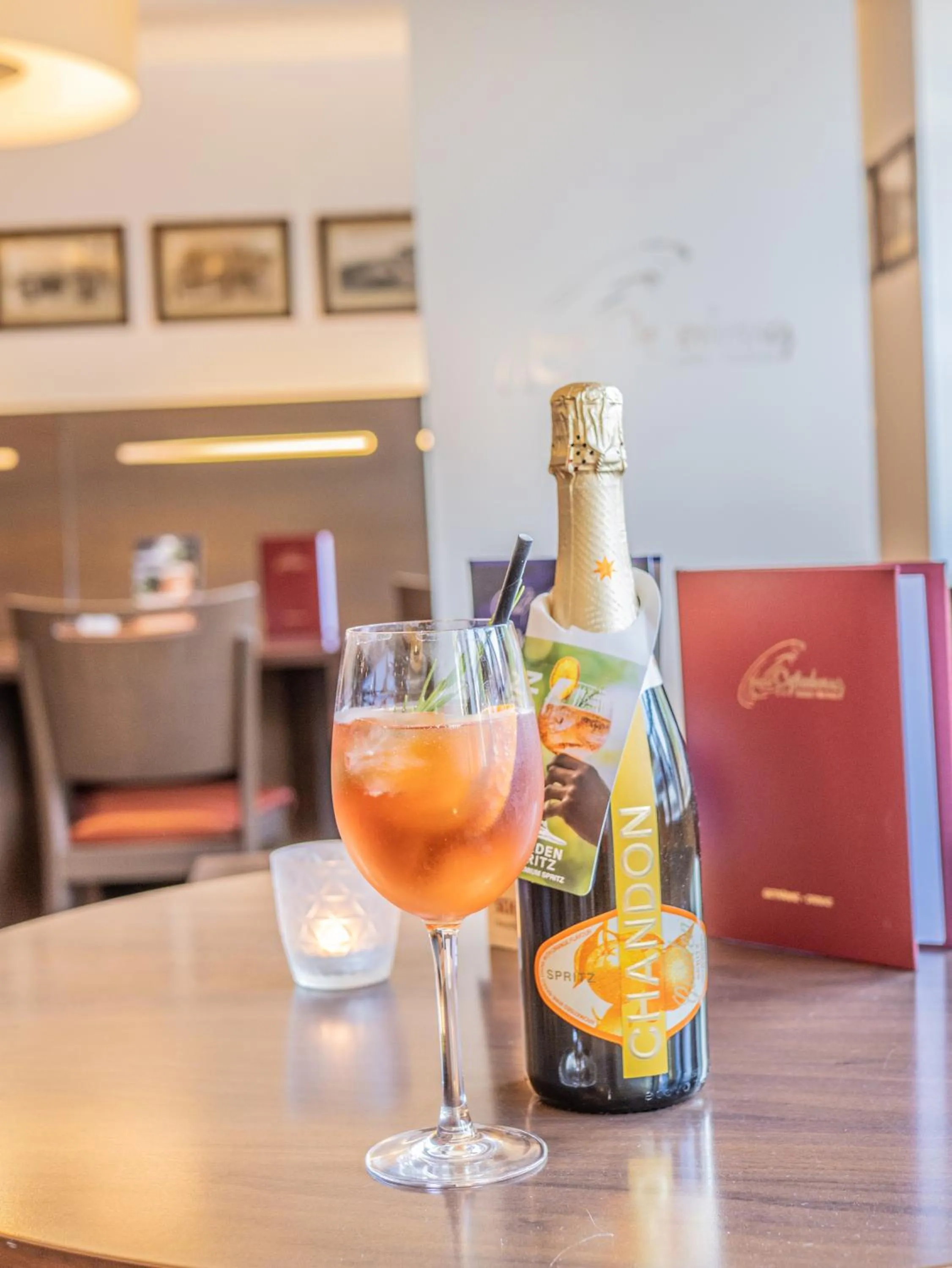 Drinks in Hotel Osterkrug