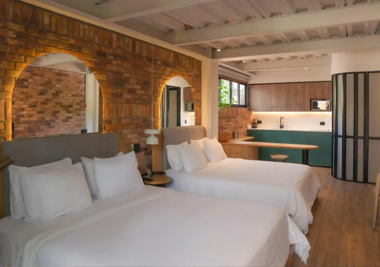 Deluxe Double Room for Four in Nomada Hotel Origen Deluxe Double Room for Four in Nomada Hotel Origen