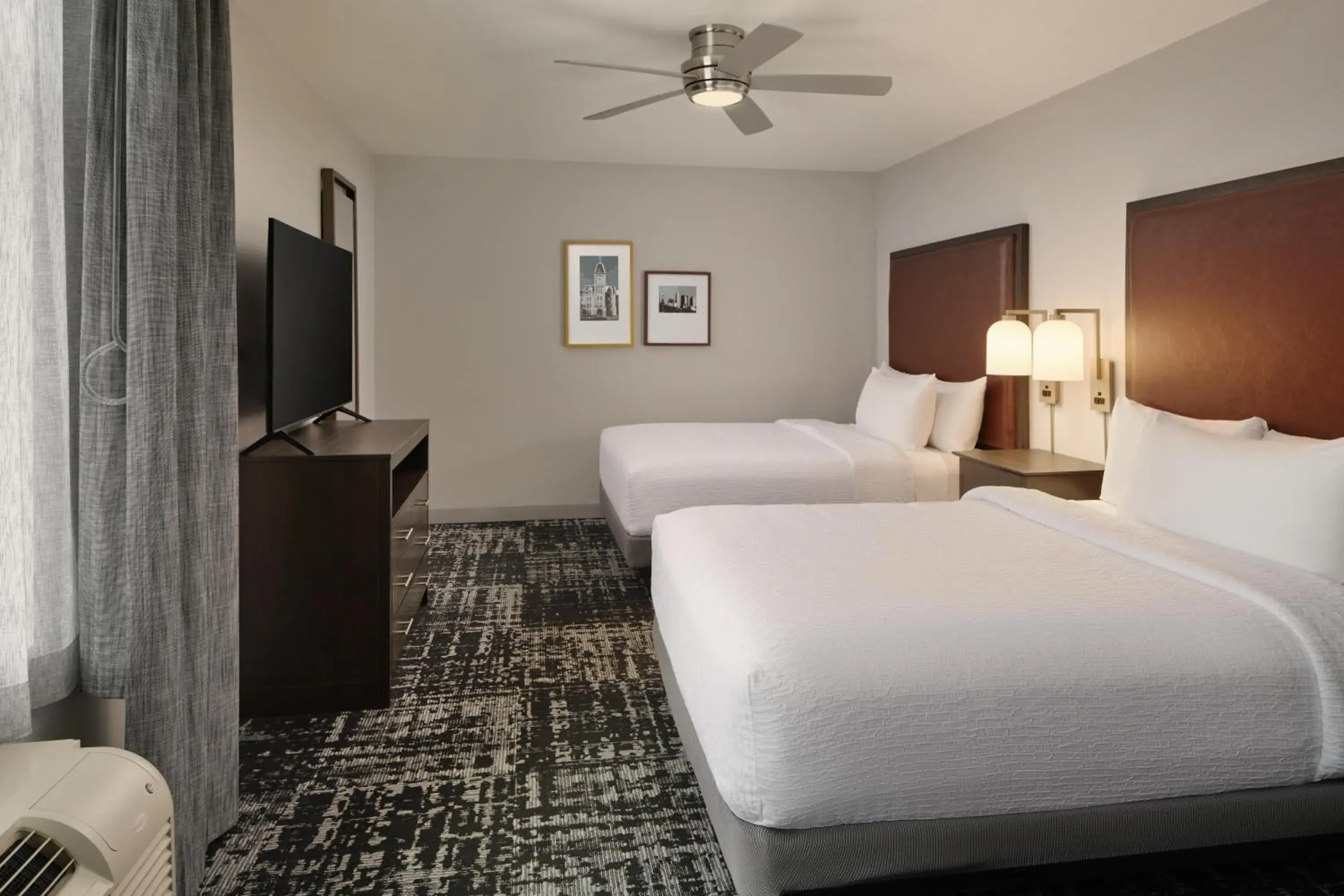 Bed in Homewood Suites by Hilton Columbus OSU, OH Bed in Homewood Suites by Hilton Columbus OSU, OH