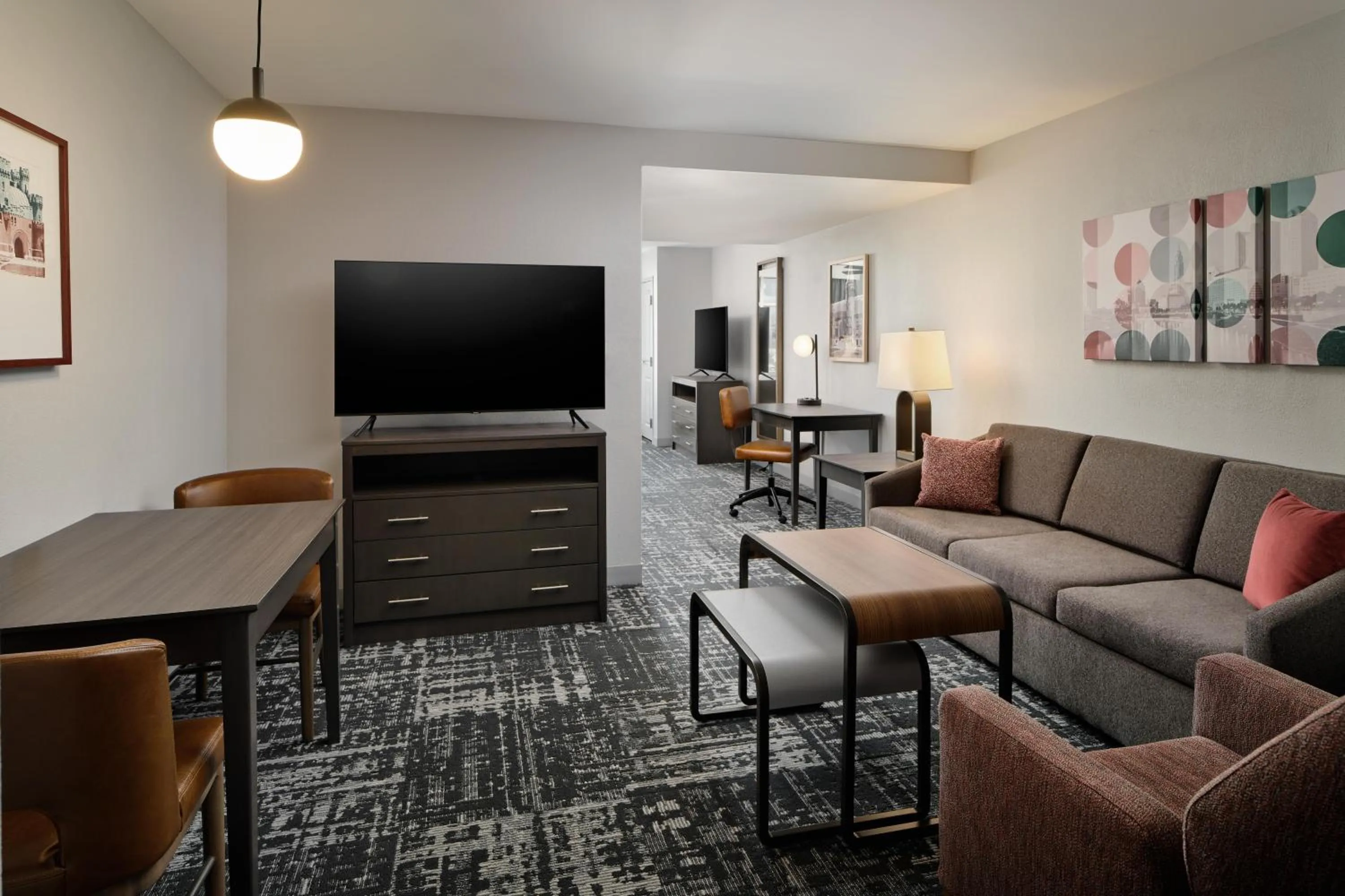 Living room in Homewood Suites by Hilton Columbus OSU, OH