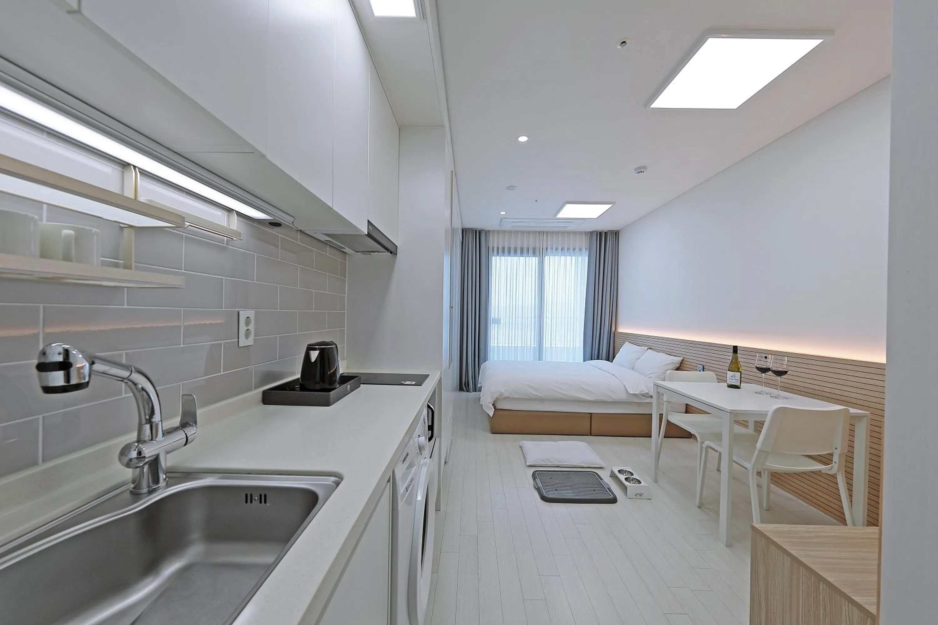 World Sky Residence Hotel