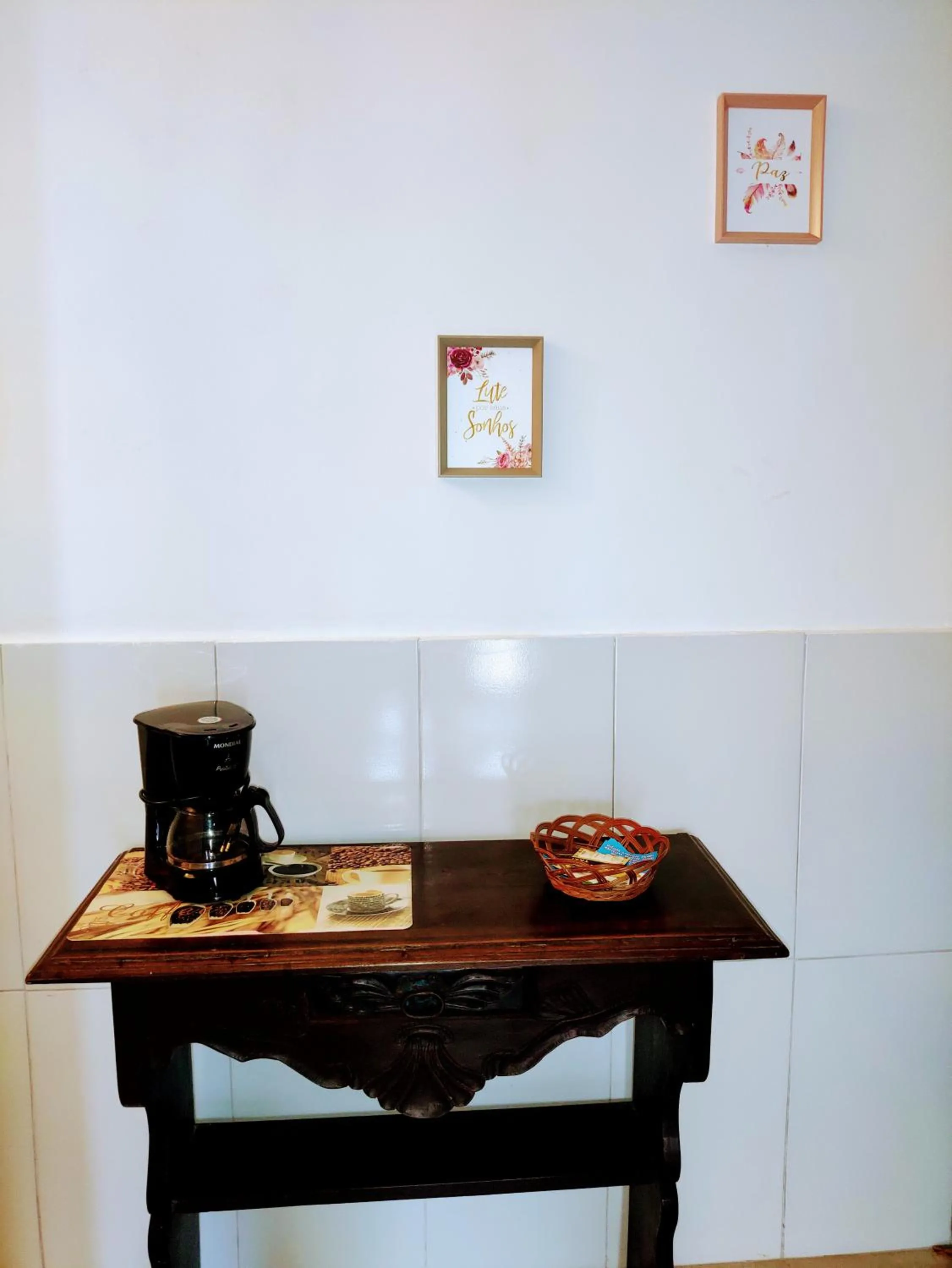 Kitchen or kitchenette in Suítes Ninho da Águia Saquarema