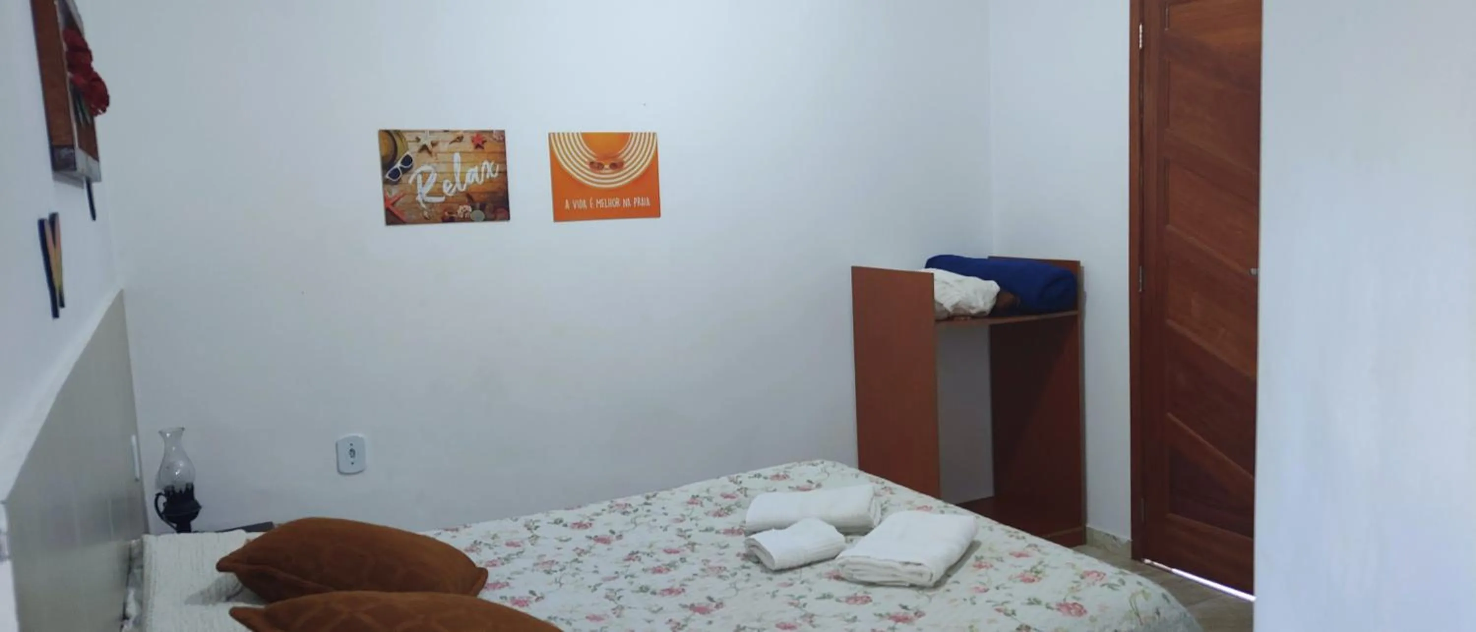 Photo of the whole room, Bed in Suítes Ninho da Águia Saquarema