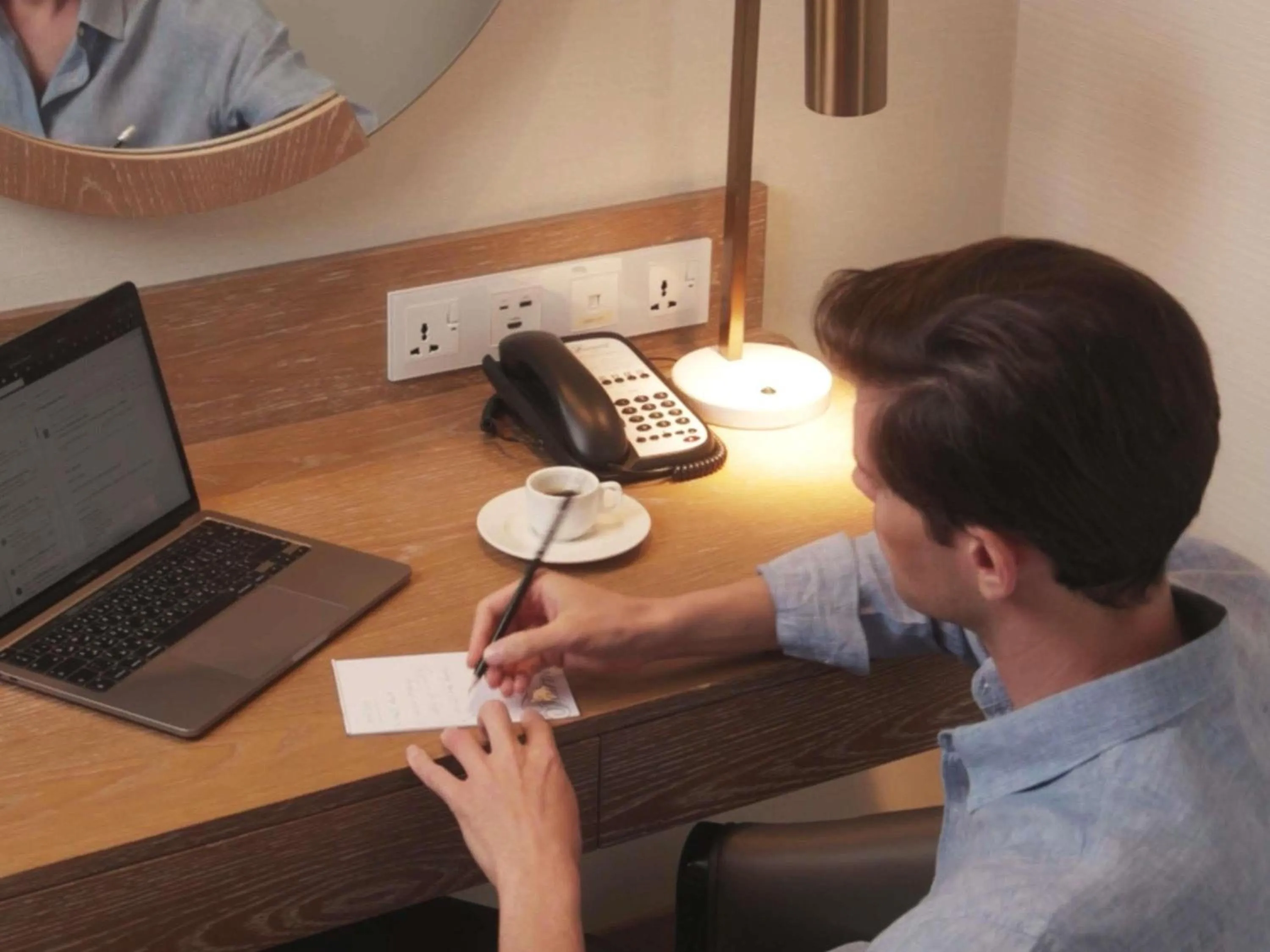 Business facilities in Fairmont Dubai