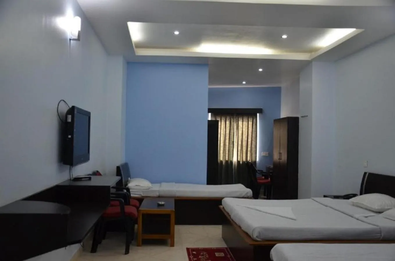 Photo of the whole room in Hotel Barbareek
