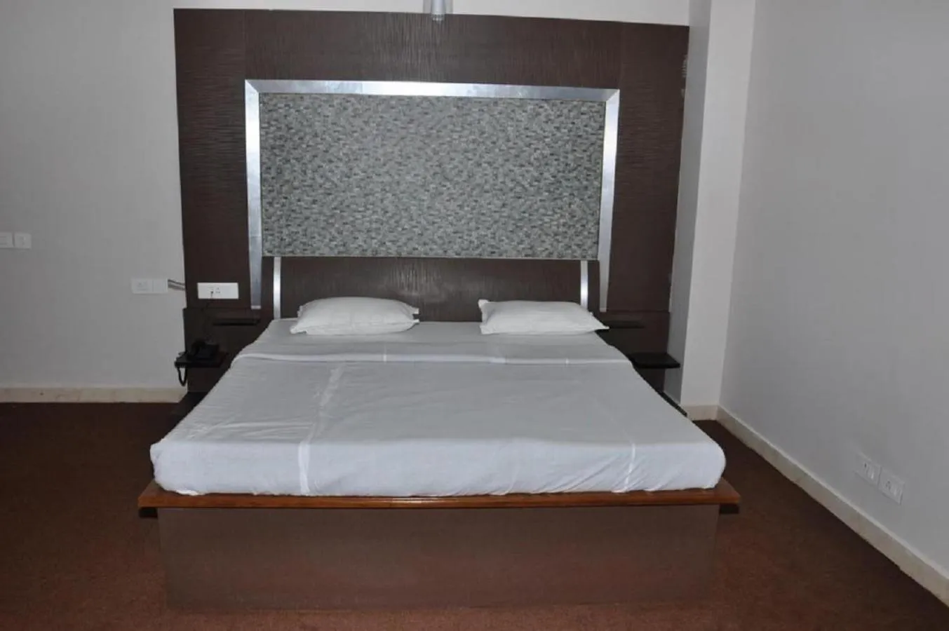 Photo of the whole room in Hotel Barbareek