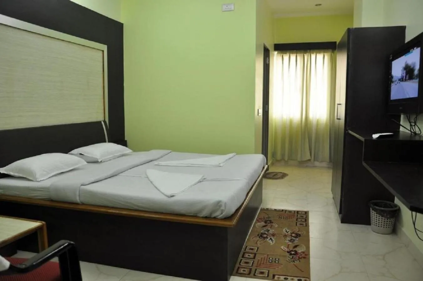 Photo of the whole room in Hotel Barbareek