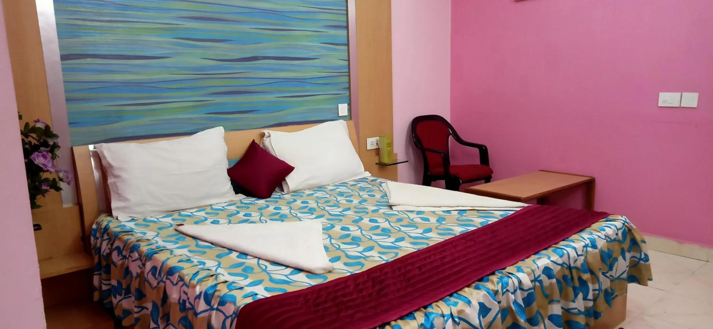 Photo of the whole room in Hotel Barbareek