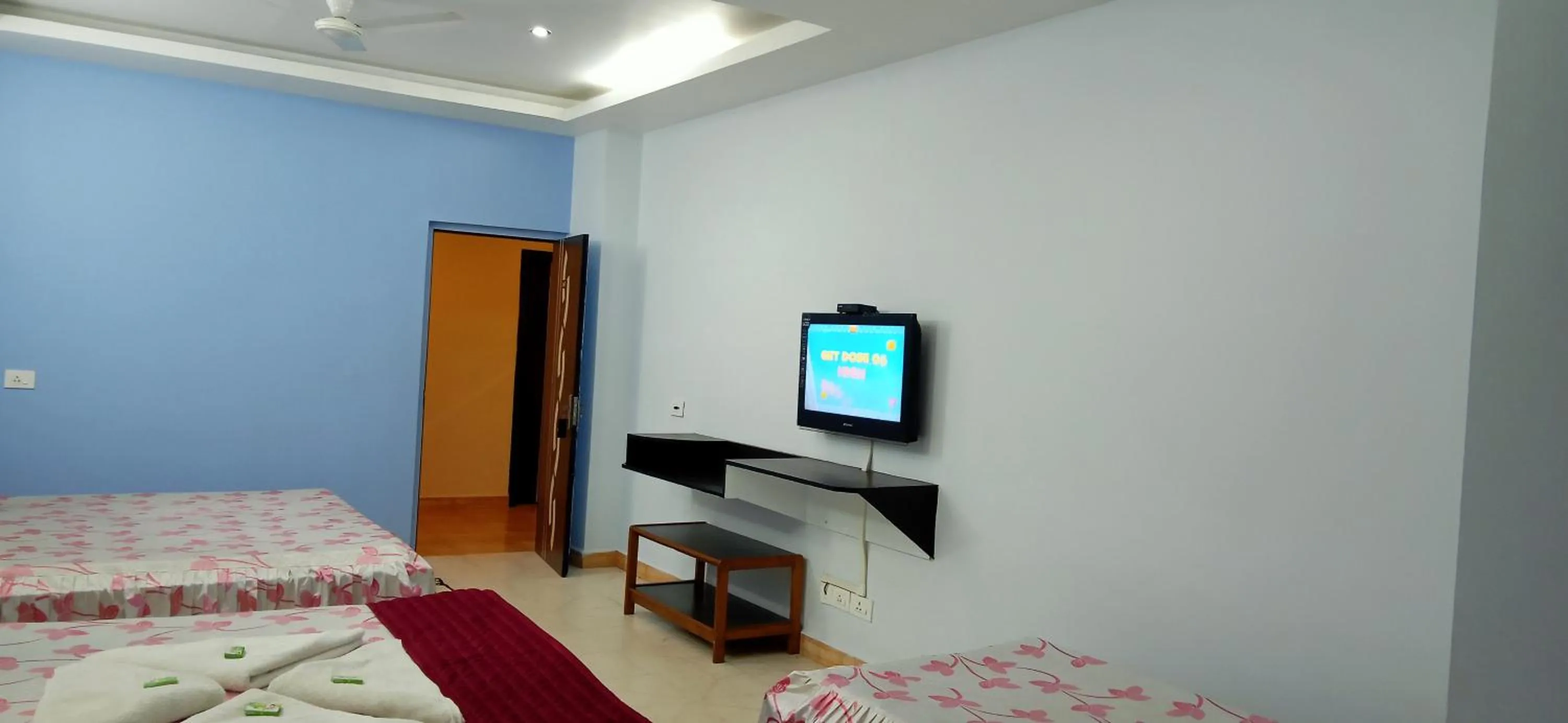 TV and multimedia in Hotel Barbareek