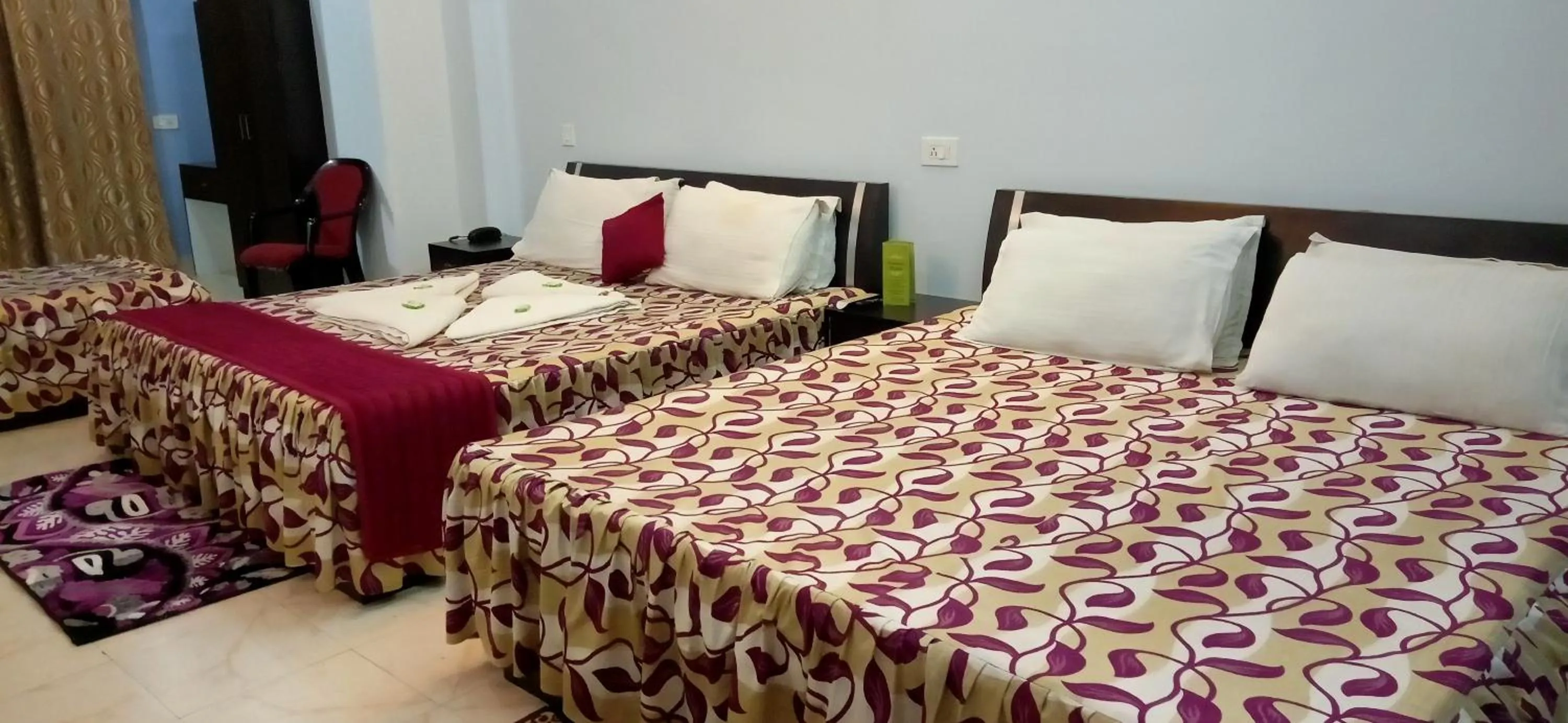 Photo of the whole room in Hotel Barbareek
