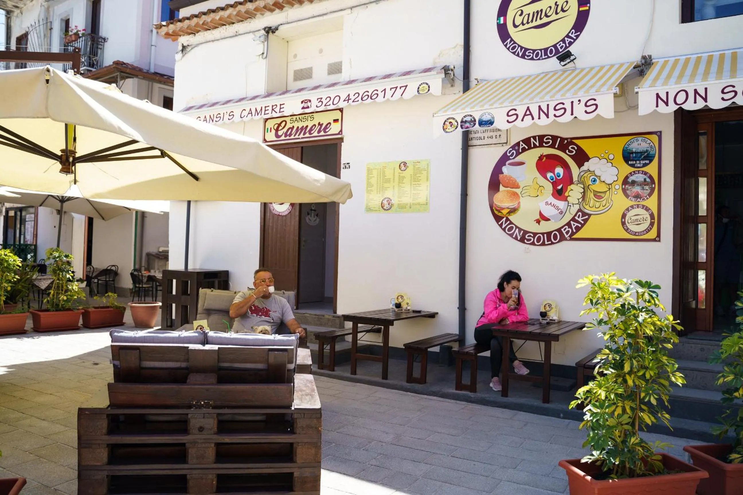 Property building in Sansi´s Sapri Camere