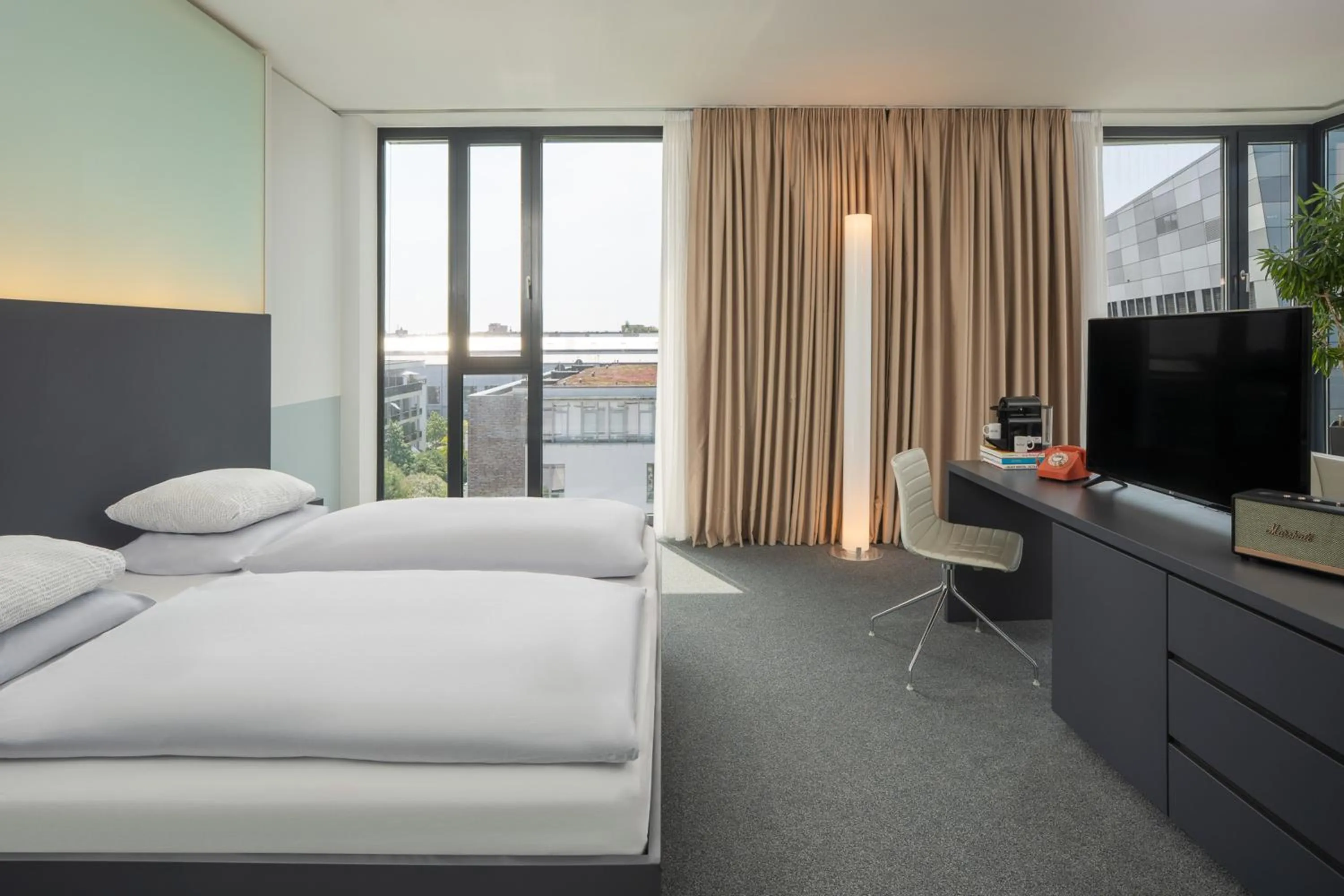 Bed in INNSiDE by Meliá Düsseldorf Derendorf