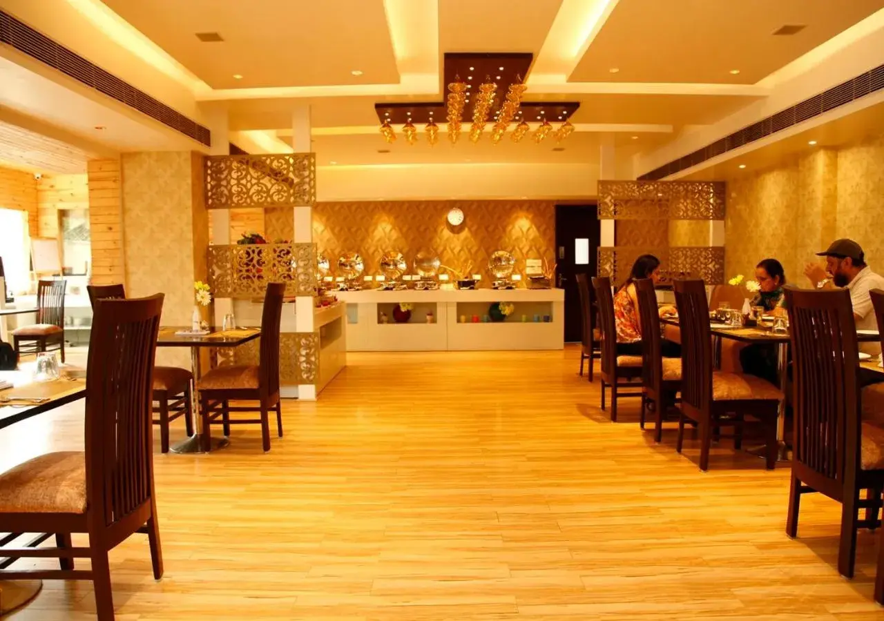 Restaurant/places to eat in M B Greens Clarks Inn Restaurant/places to eat in M B Greens Clarks Inn