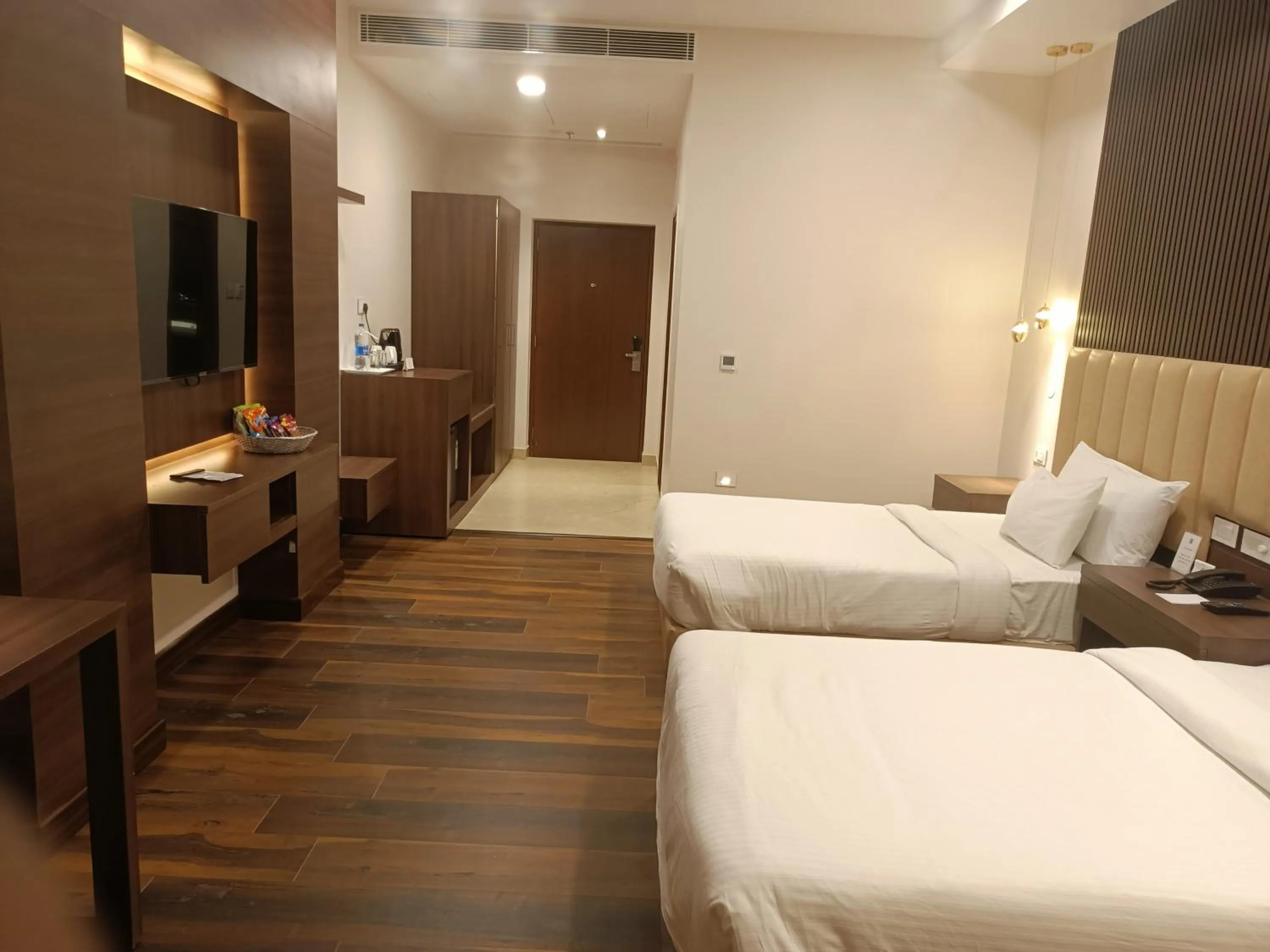 Bed in M B Greens Clarks Inn