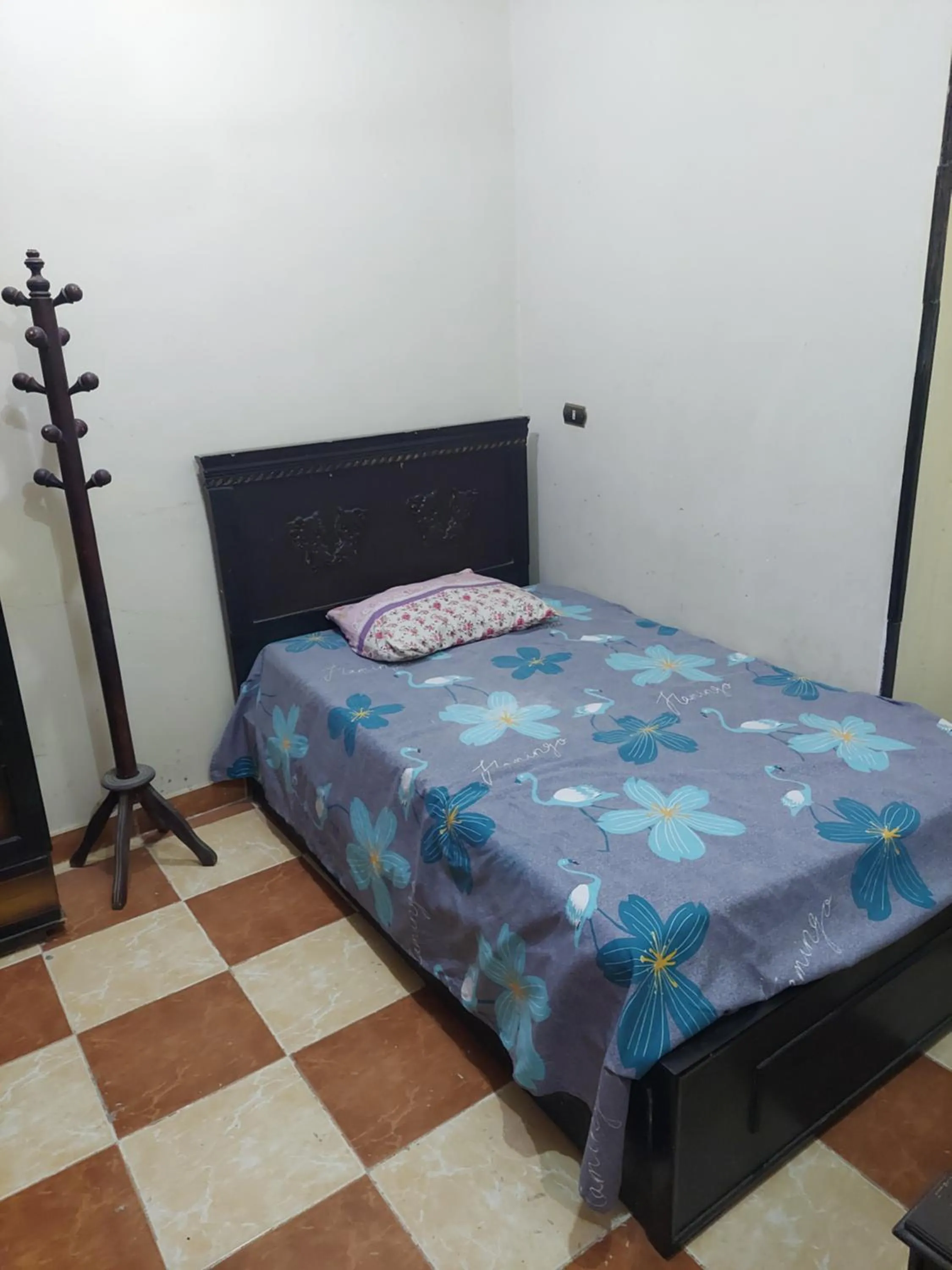 Bed in Toman Pyramids hotel