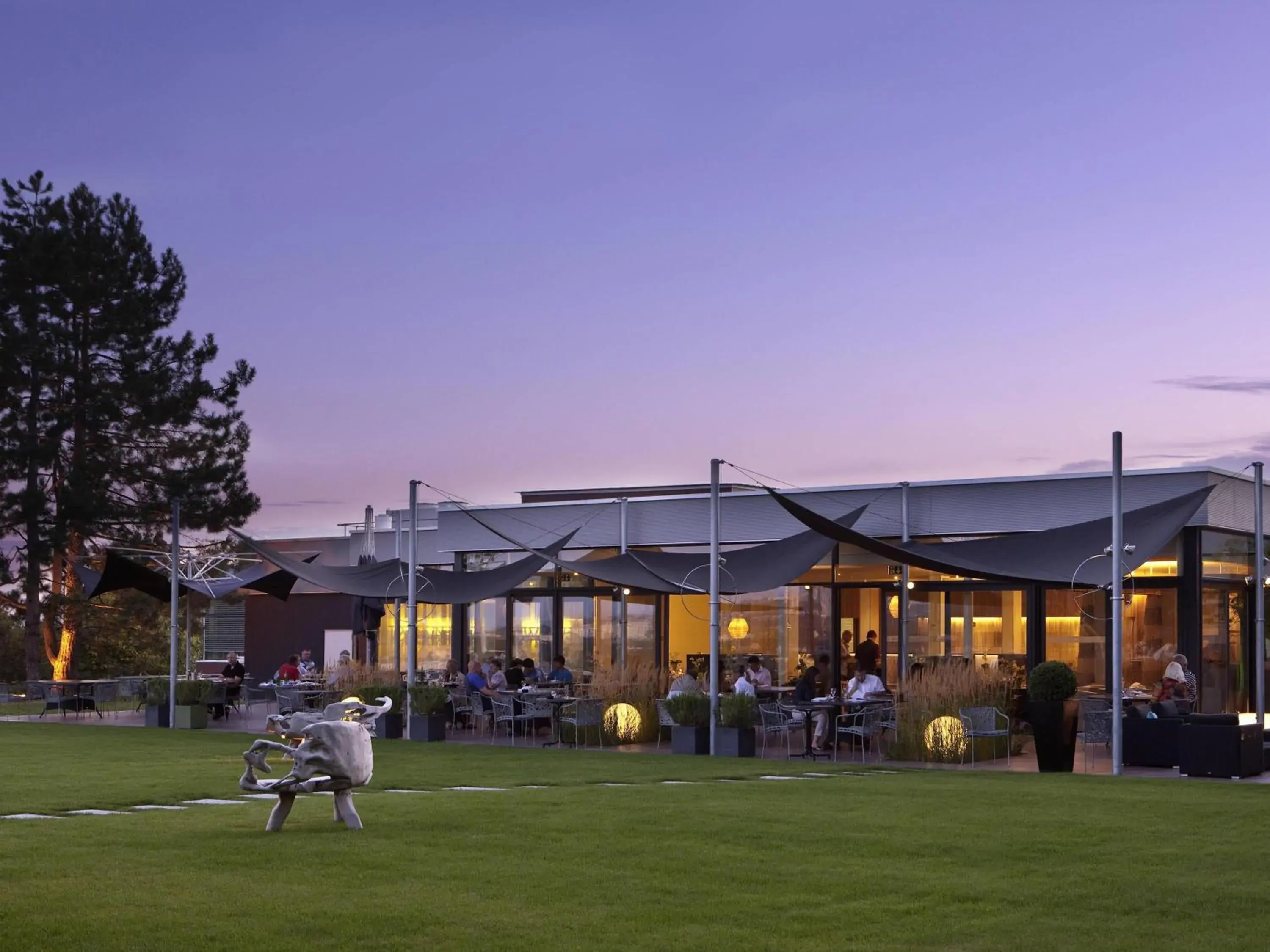 Property building in Novotel Lausanne Bussigny Property building in Novotel Lausanne Bussigny