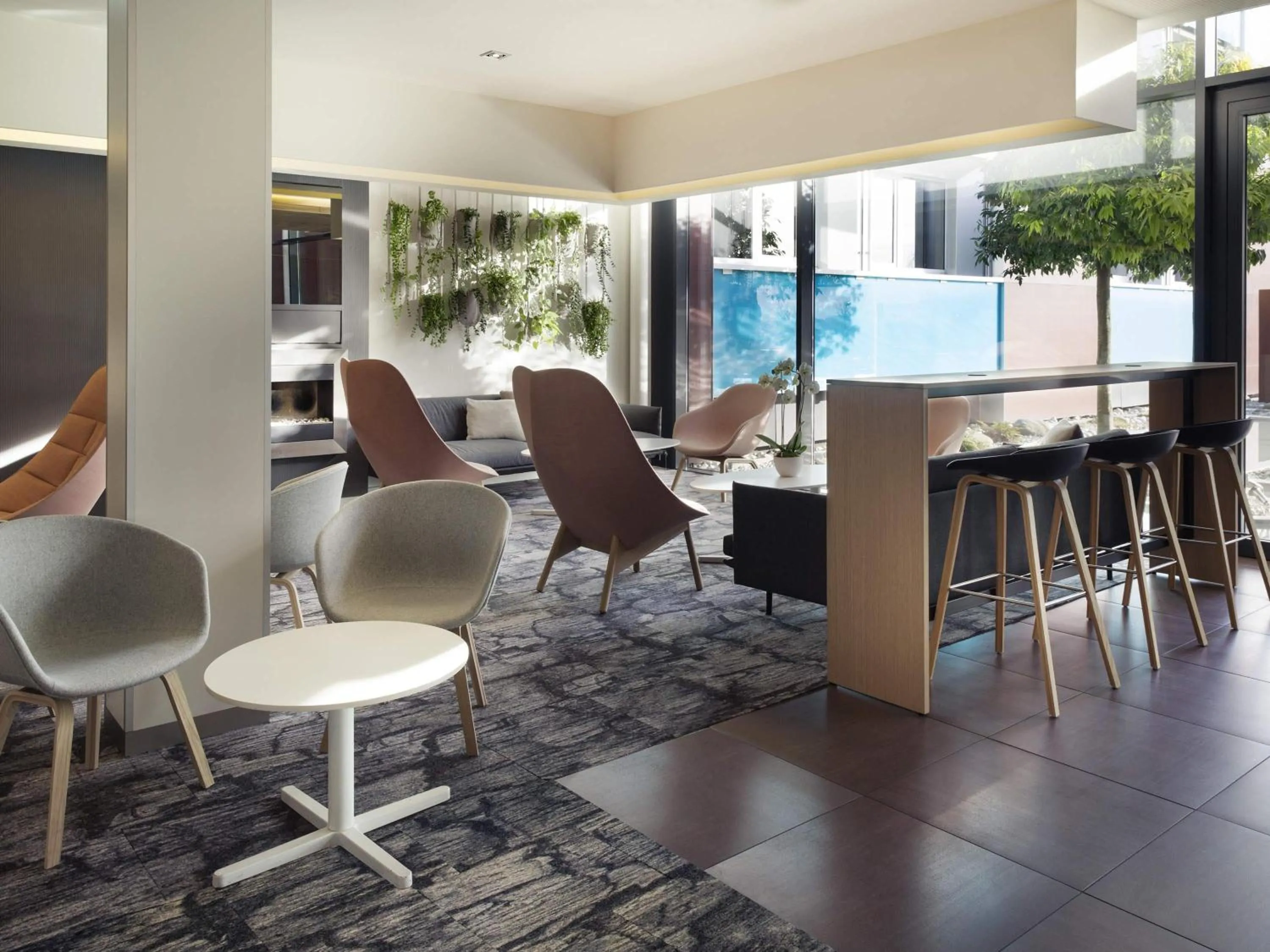 Restaurant/places to eat in Novotel Lausanne Bussigny