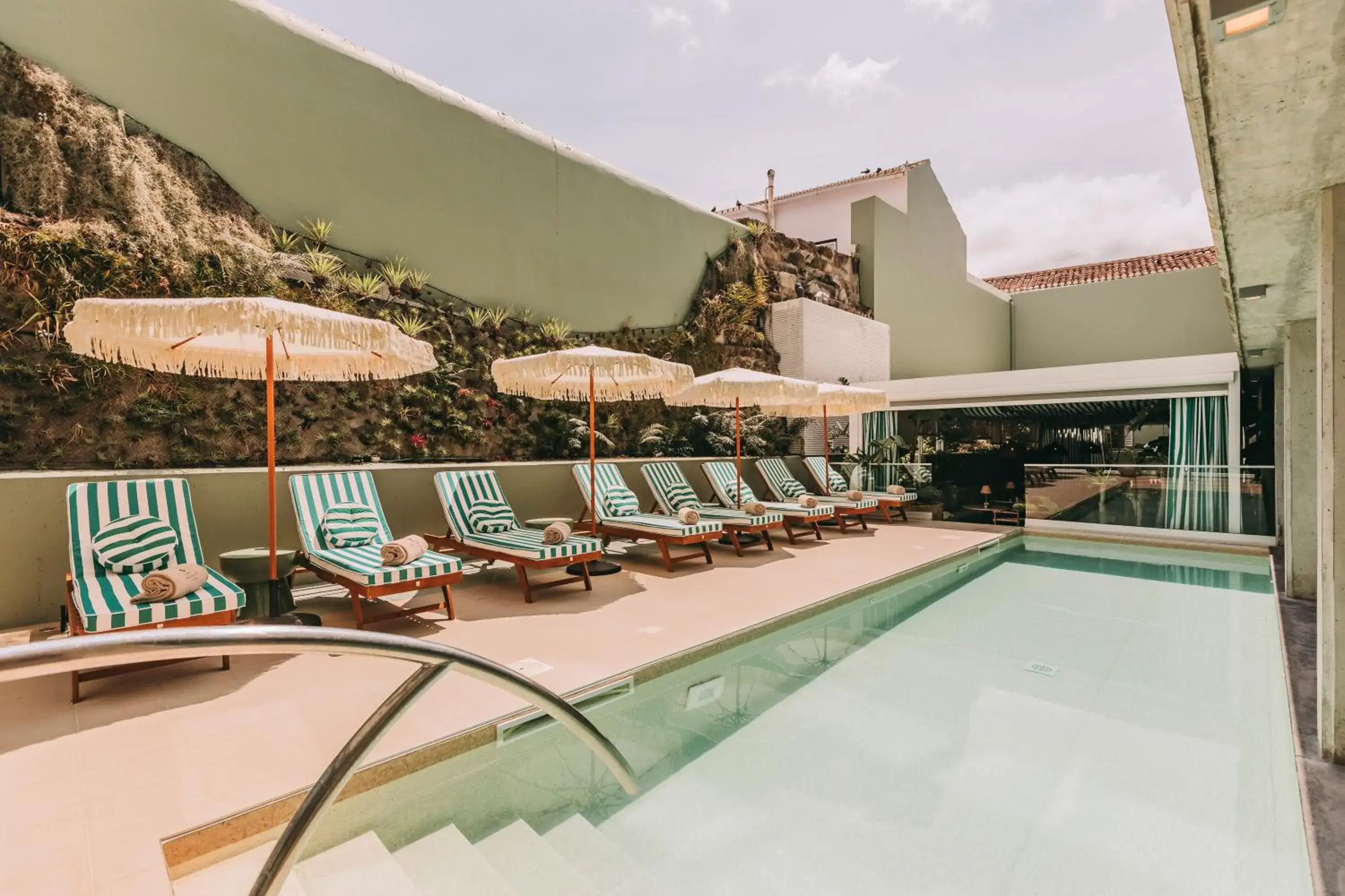 Swimming pool in Torel Terra Brava Swimming pool in Torel Terra Brava