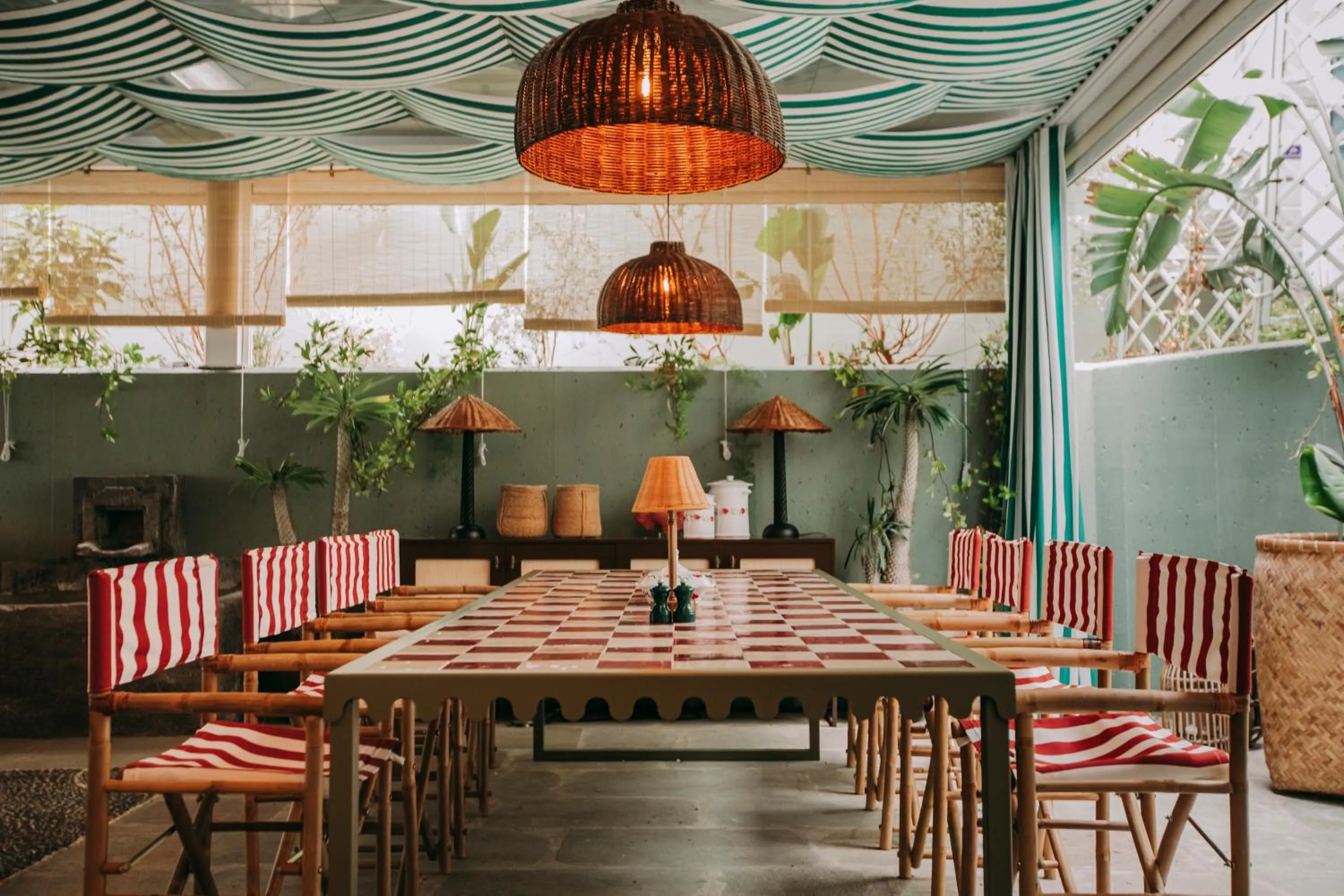 Restaurant/places to eat in Torel Terra Brava