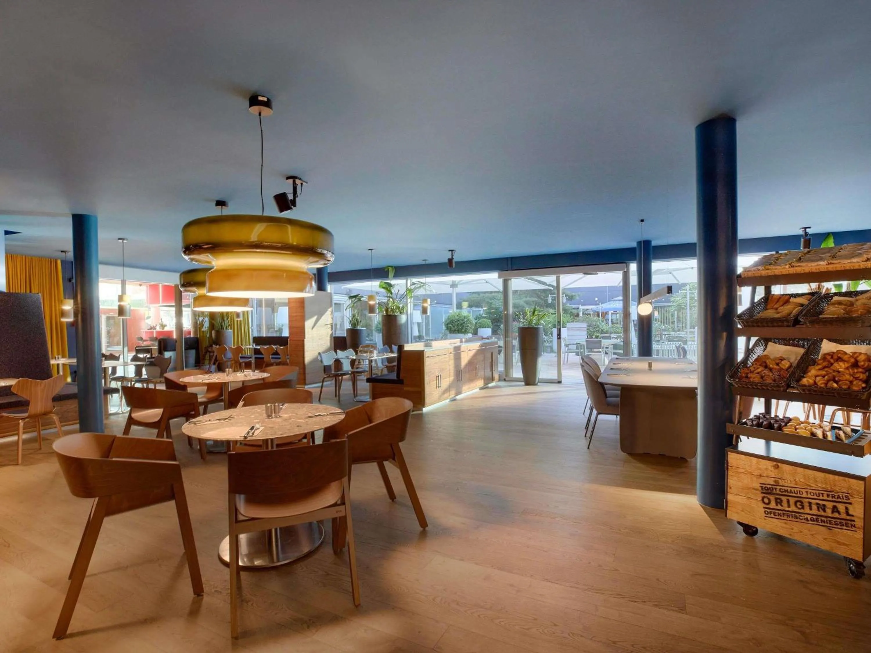 Breakfast in Novotel Zurich City West