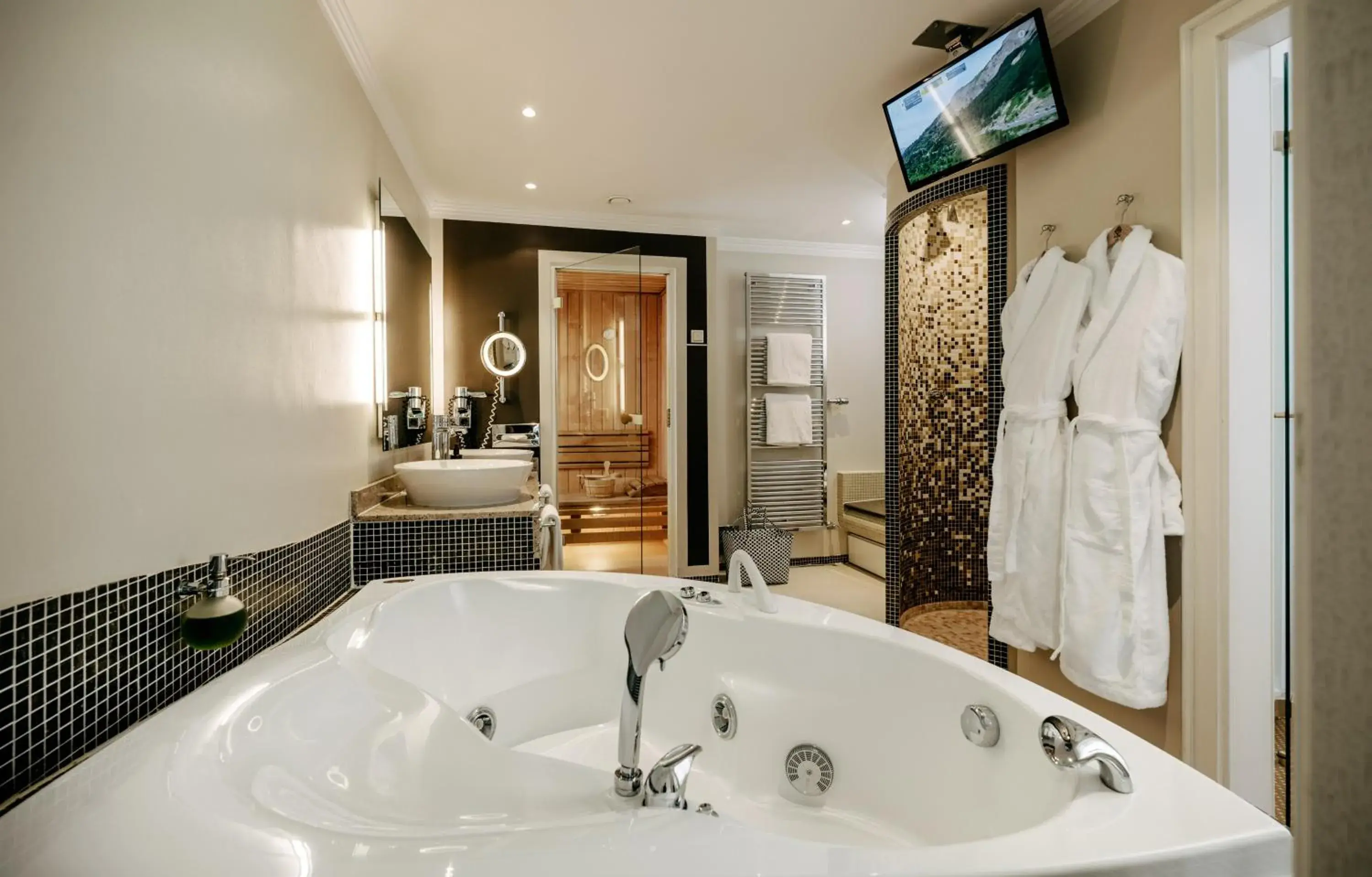 Deluxe Junior Suite in Romantik Hotel Hof zur Linde Deluxe Junior Suite in Romantik Hotel Hof zur Linde