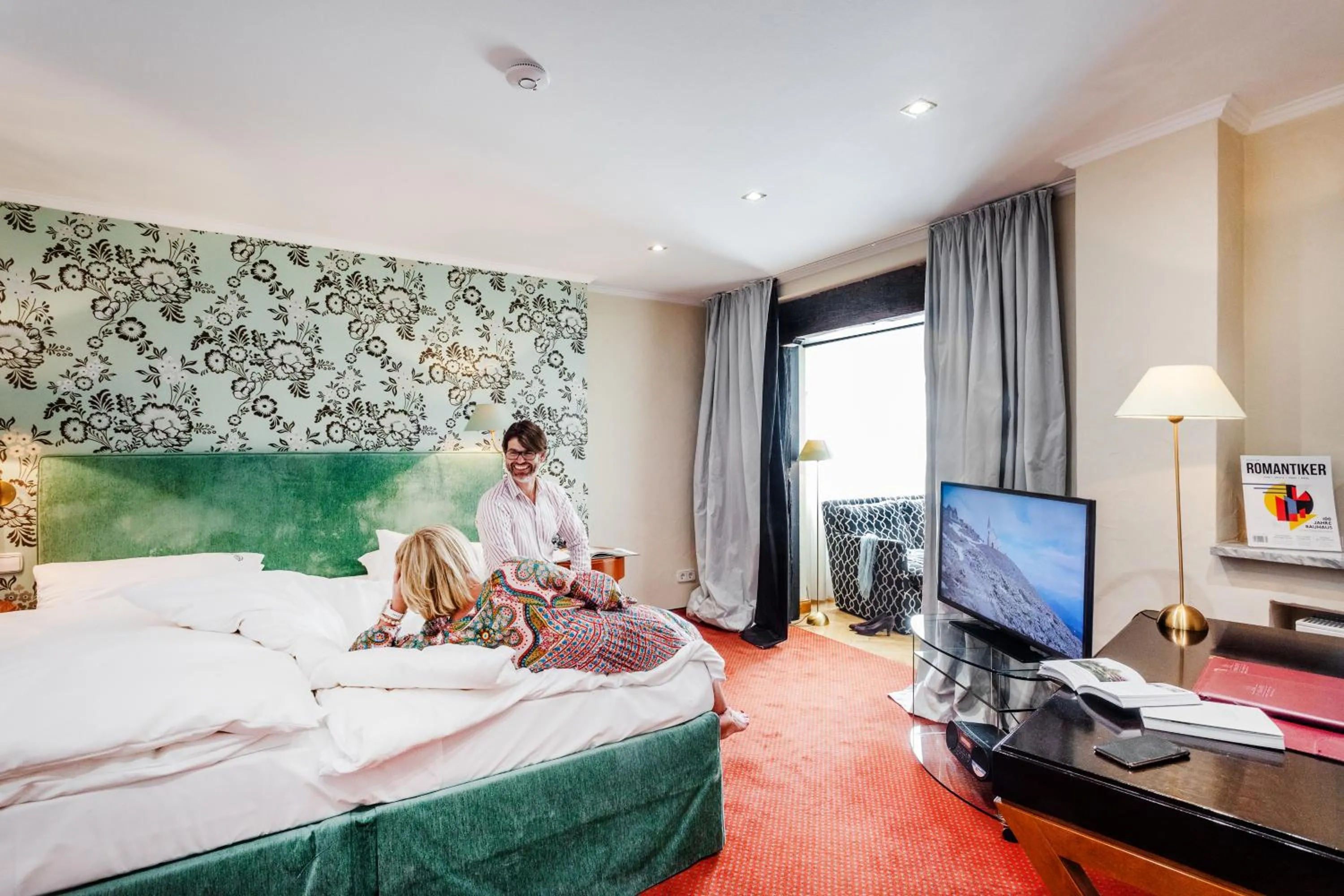 Photo of the whole room, Bed in Romantik Hotel Hof zur Linde