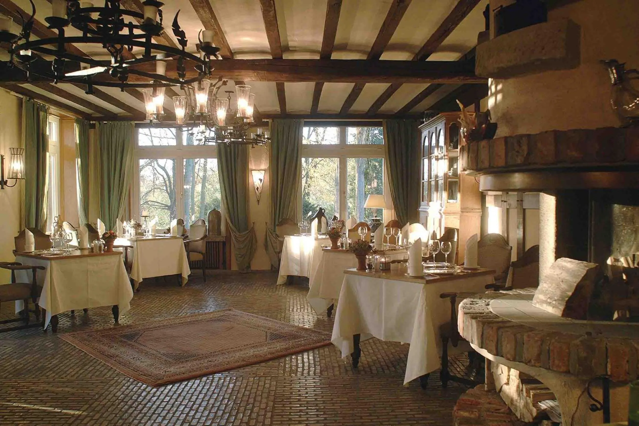 Restaurant/places to eat in Romantik Hotel Hof zur Linde