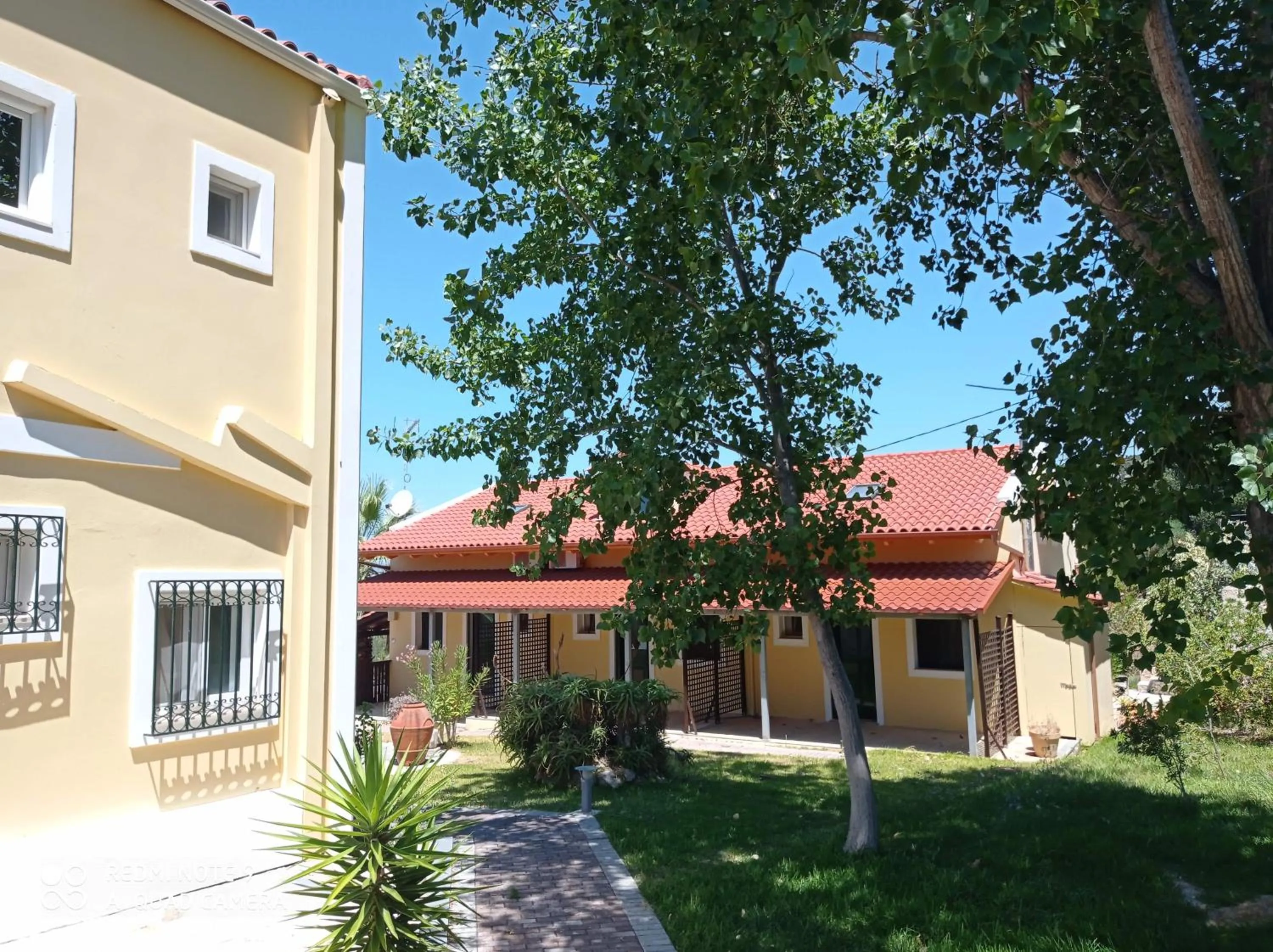 Property building in Summer Garden Αpartments & Studios