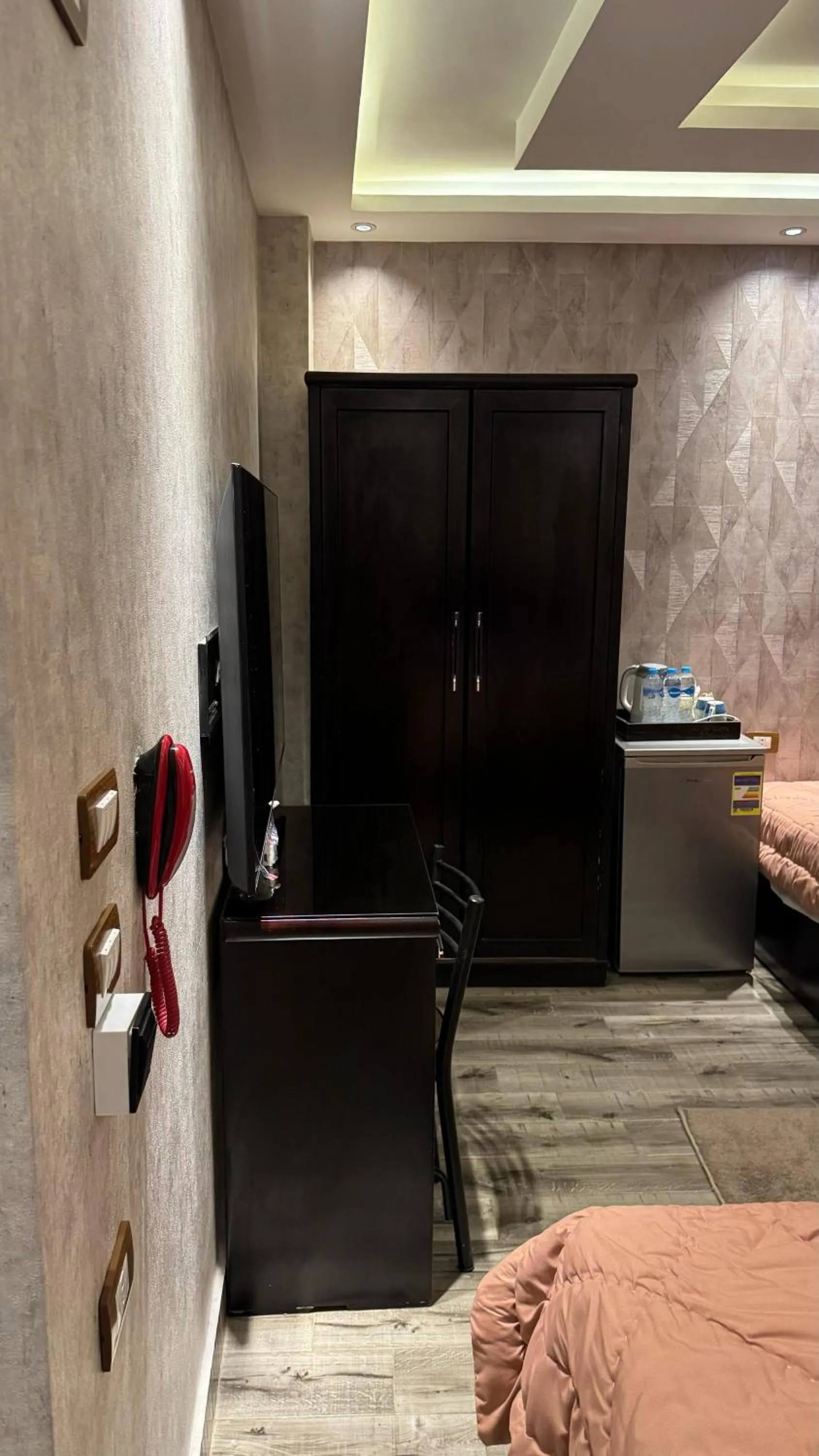 Bed in Pyramids Planet Hotel