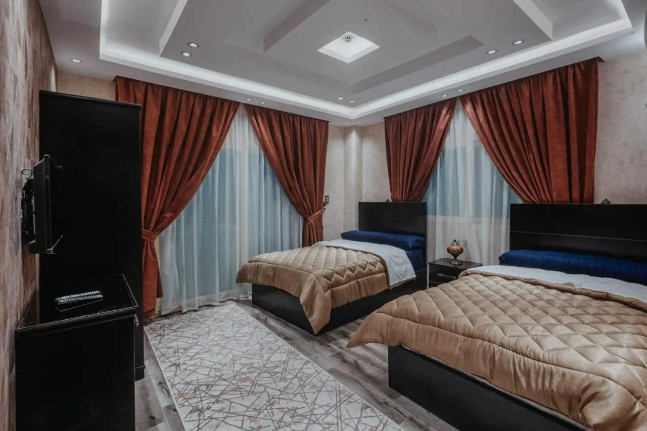 Bed in Pyramids Planet Hotel