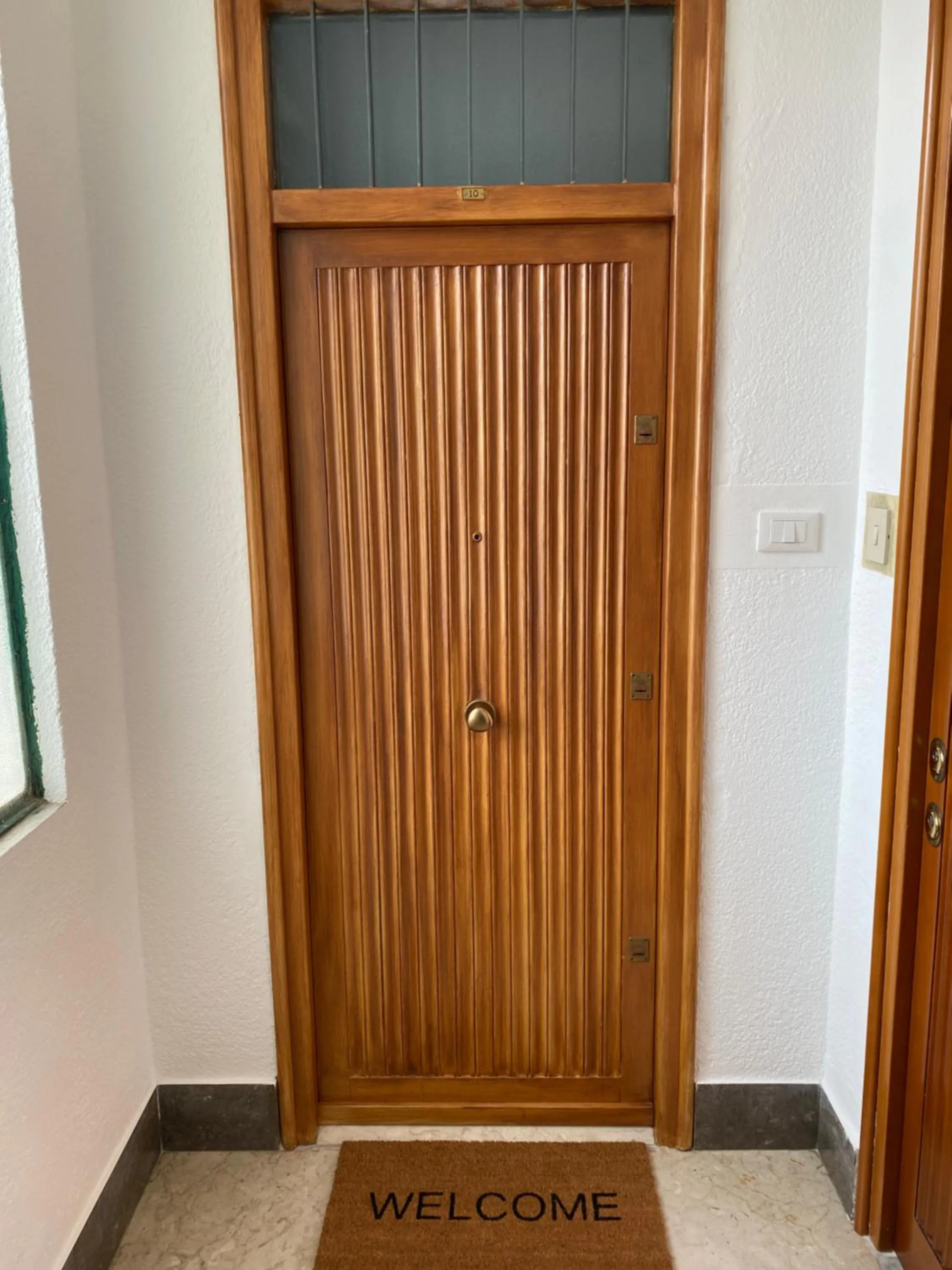 Property building in Palermo City Room