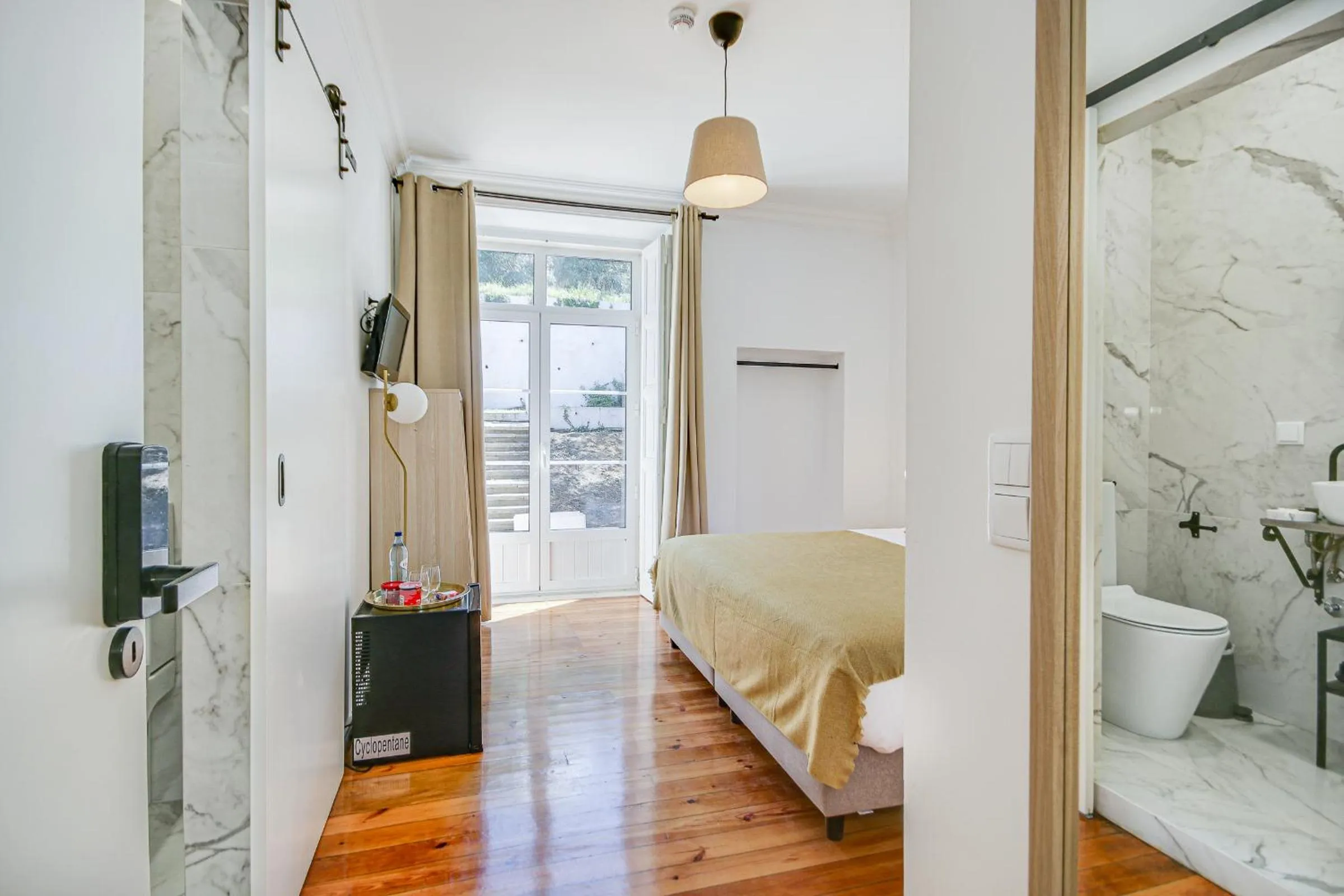 Bedroom in Alvalade Palace