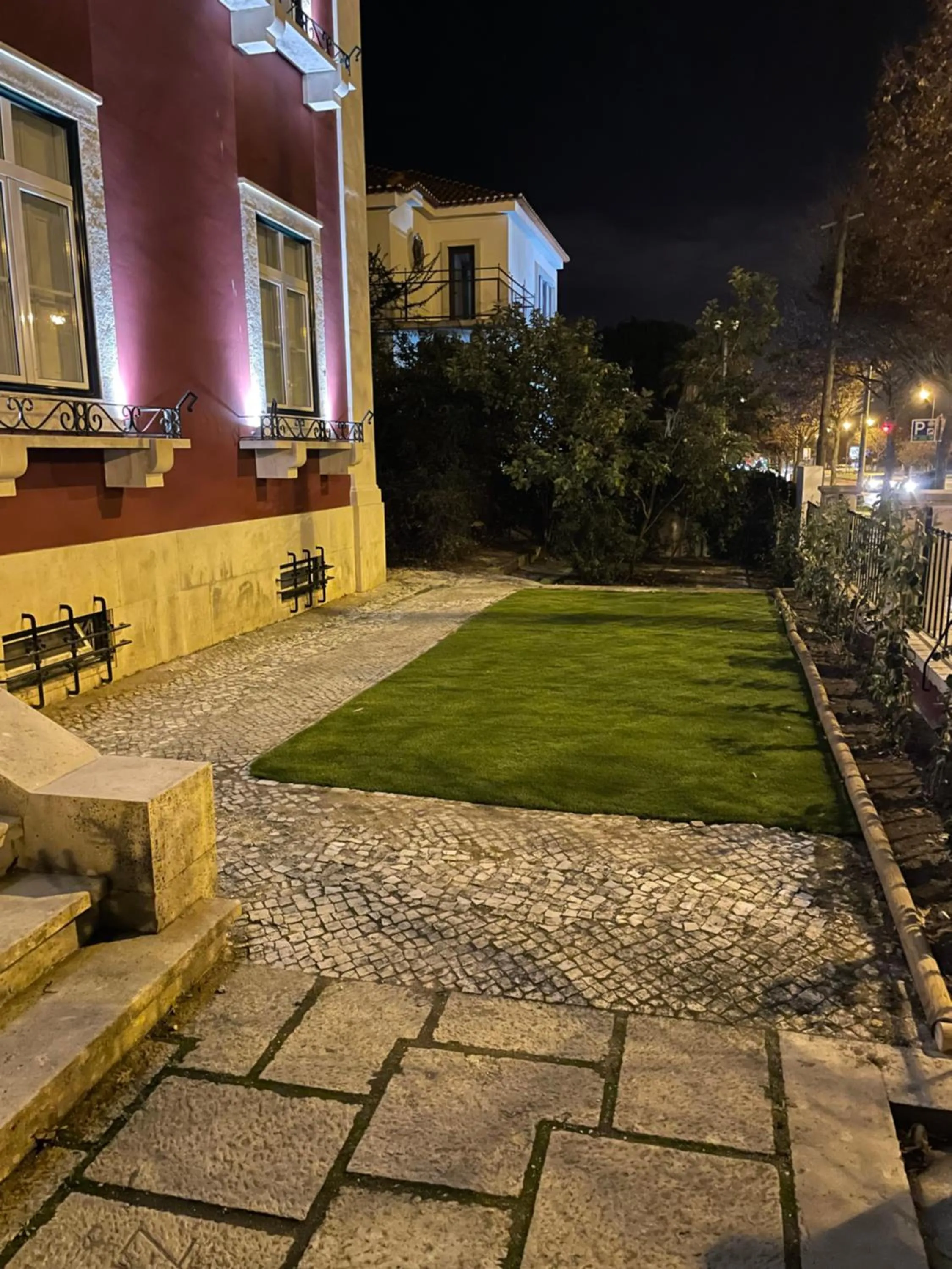 Garden view in Alvalade Palace