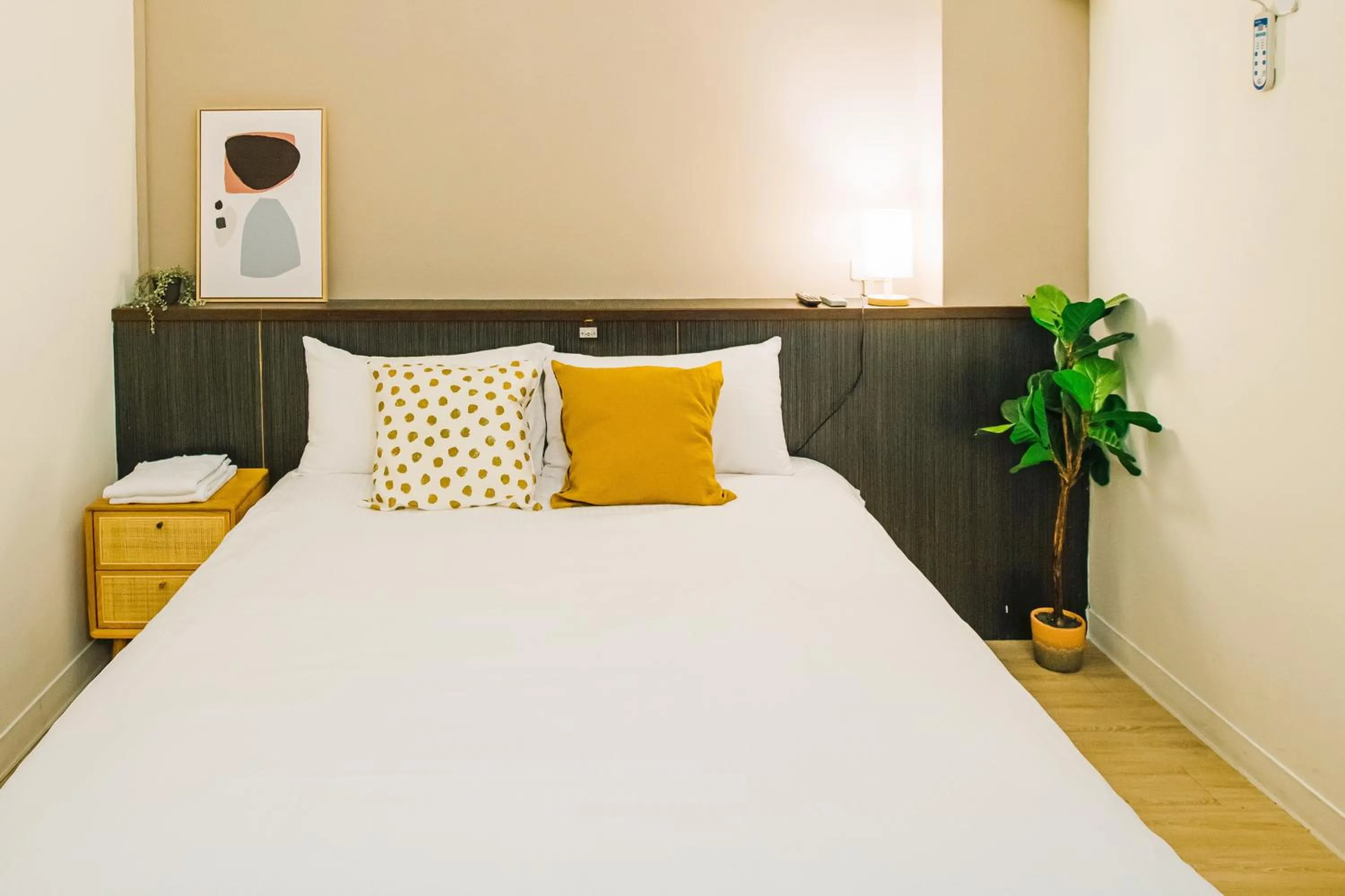 Photo of the whole room, Bed in Fun Trip - Fu May Sea View Holiday house l 無敵海景交誼廳 l 附汽機車租賃 l