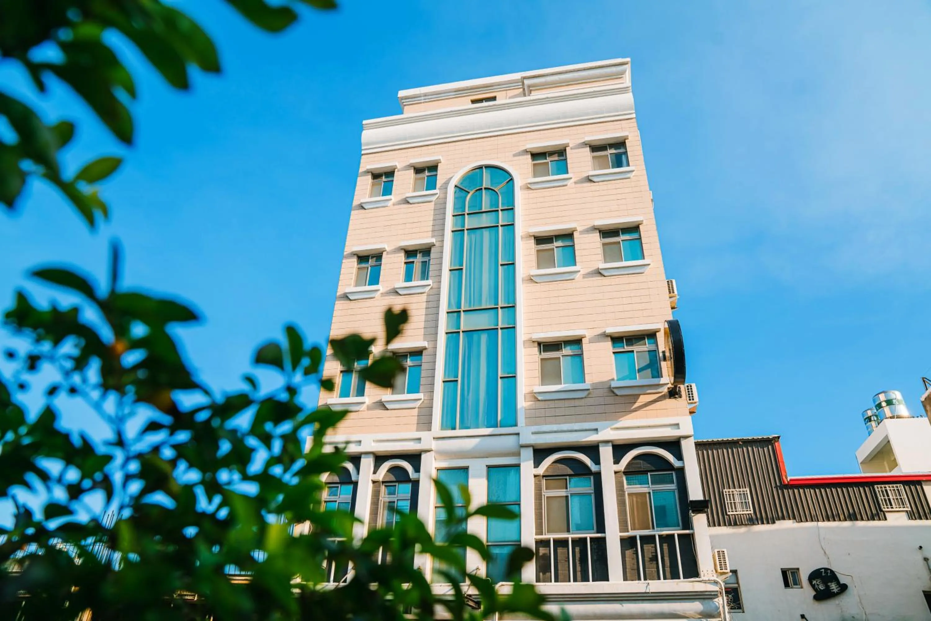 Property building in Fun Trip - Fu May Sea View Holiday house l 無敵海景交誼廳 l 附汽機車租賃 l