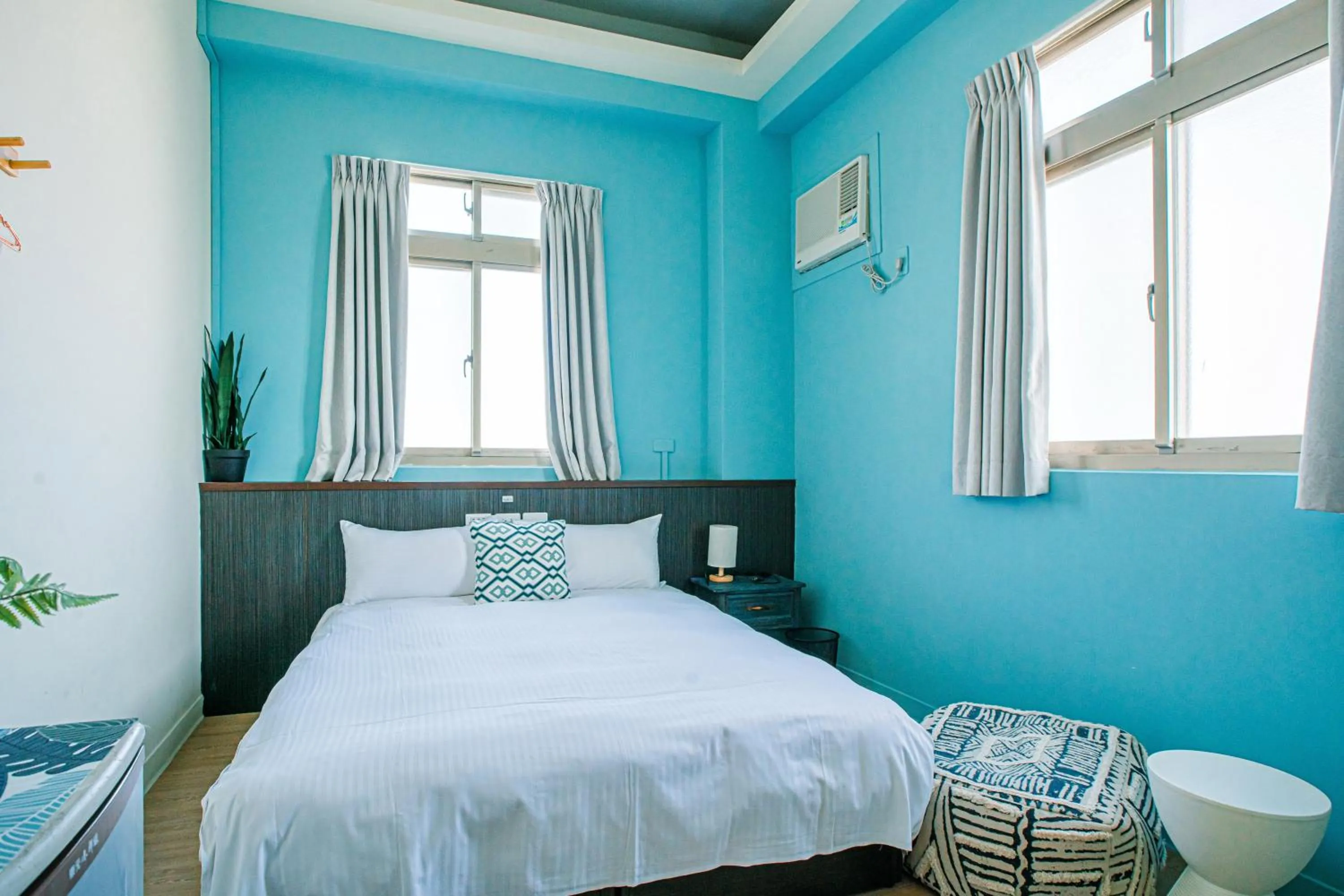 Photo of the whole room, Bed in Fun Trip - Fu May Sea View Holiday house l 無敵海景交誼廳 l 附汽機車租賃 l