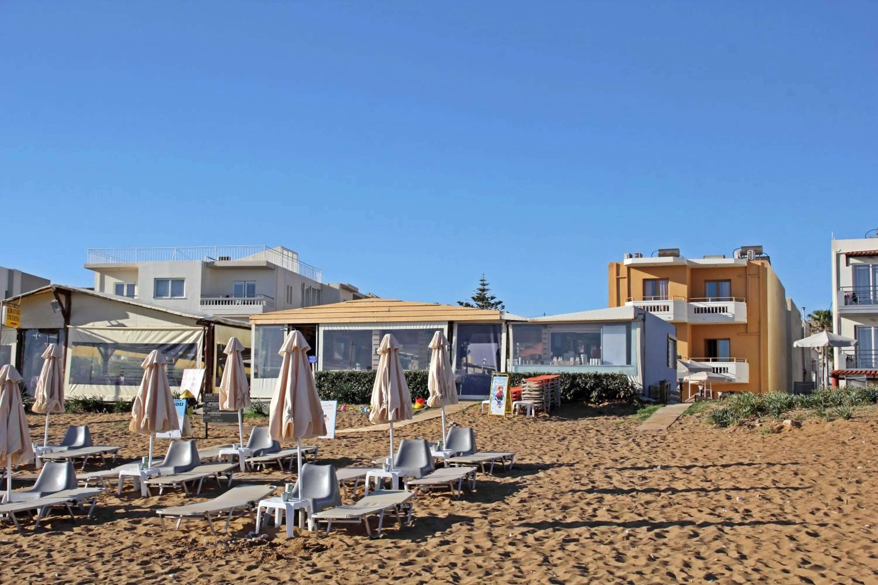 Esperides Beach Hotel Apartments
