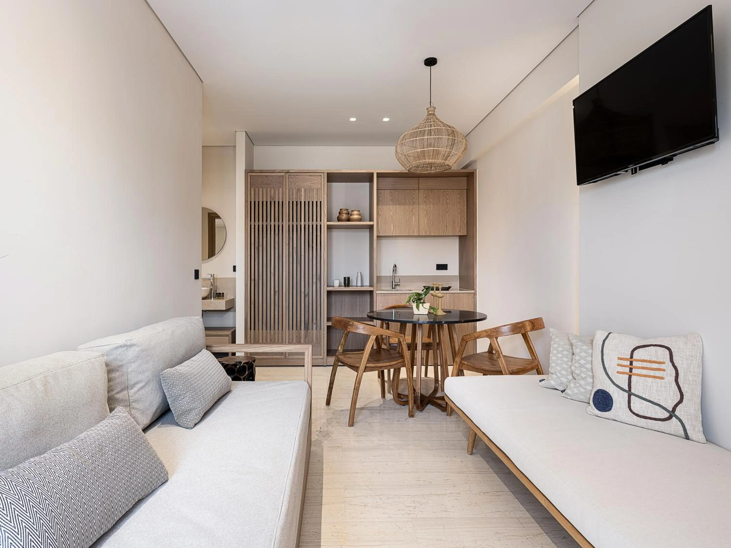 Esperides Beach Hotel Apartments