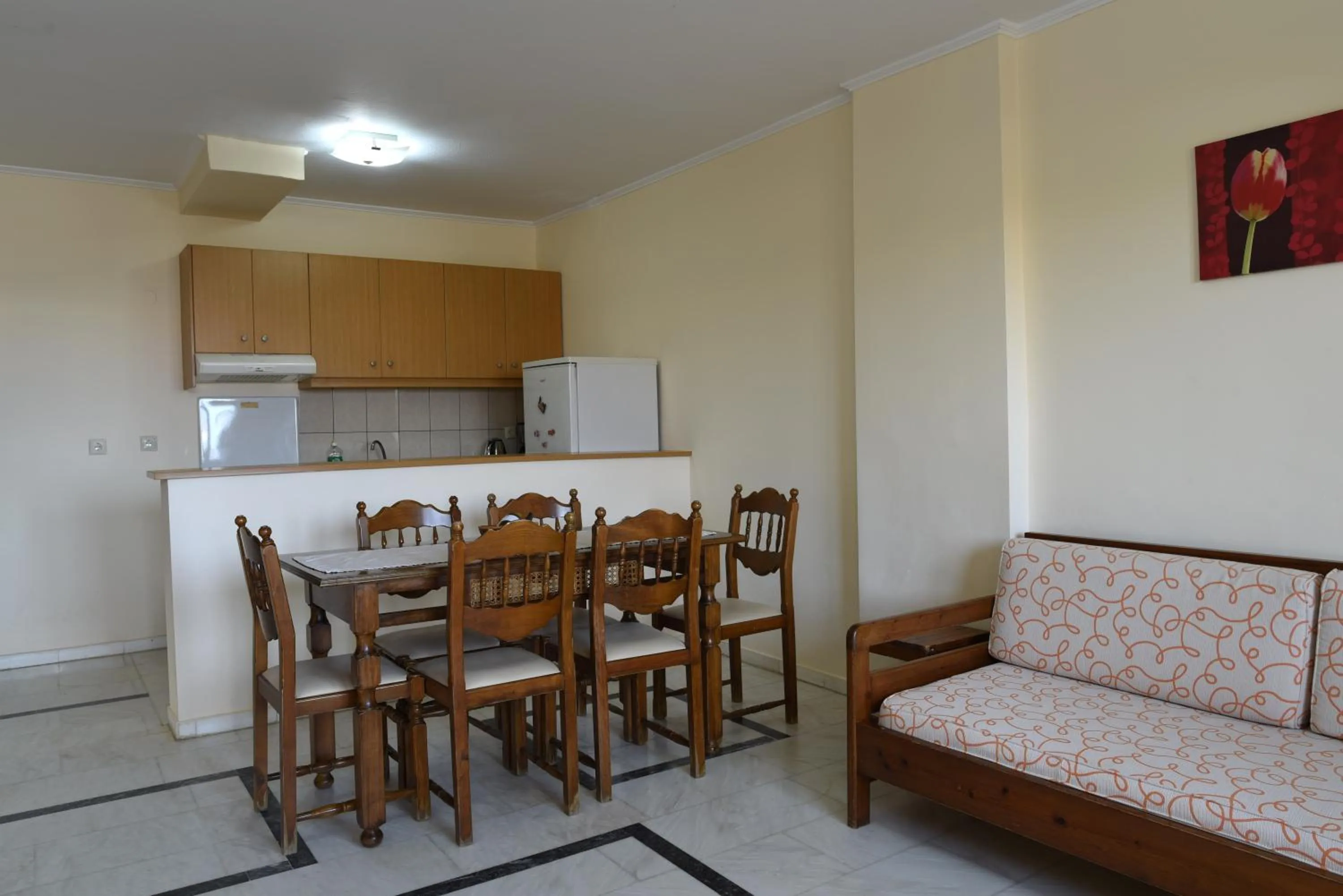 Esperides Beach Hotel Apartments