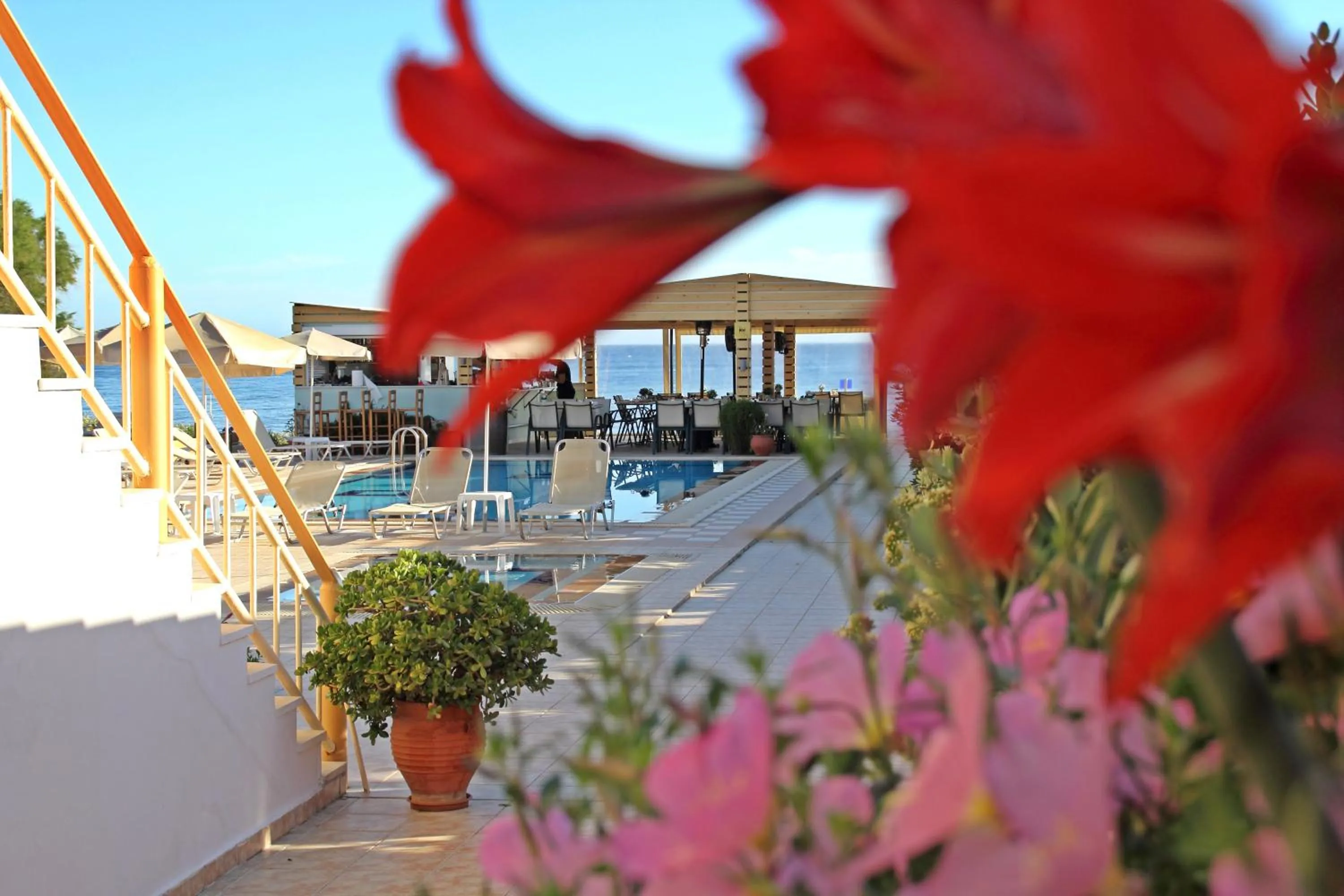 Esperides Beach Hotel Apartments