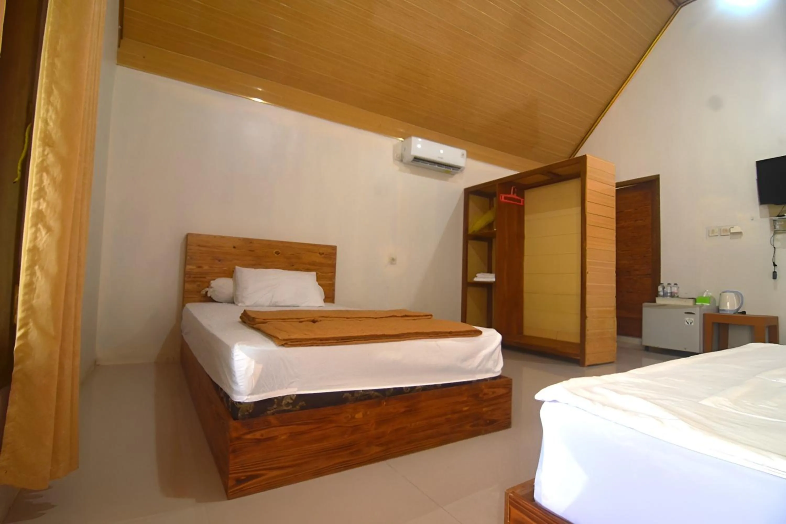 Bedroom, Bed in Villa Kopiori