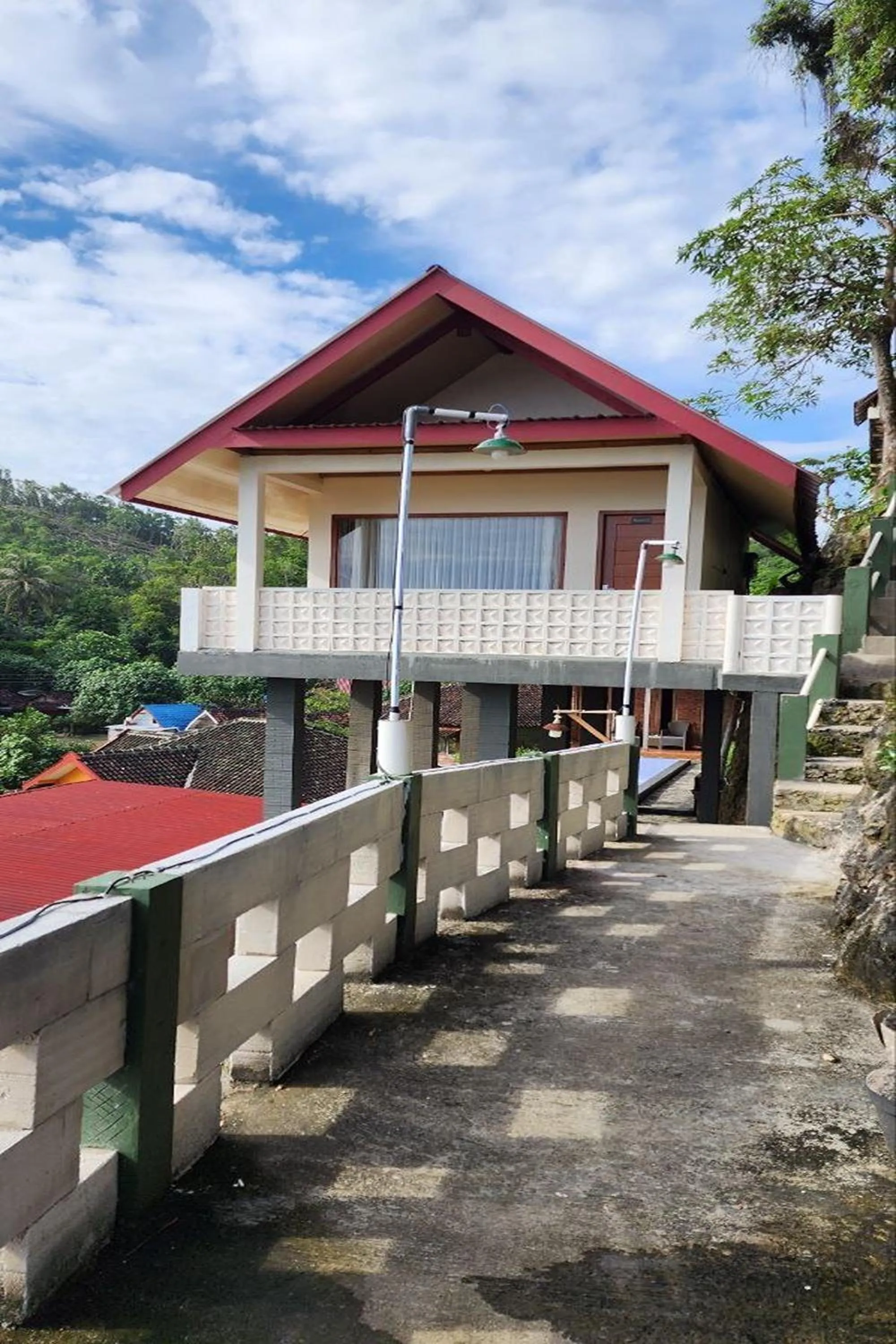 Property building in Villa Kopiori