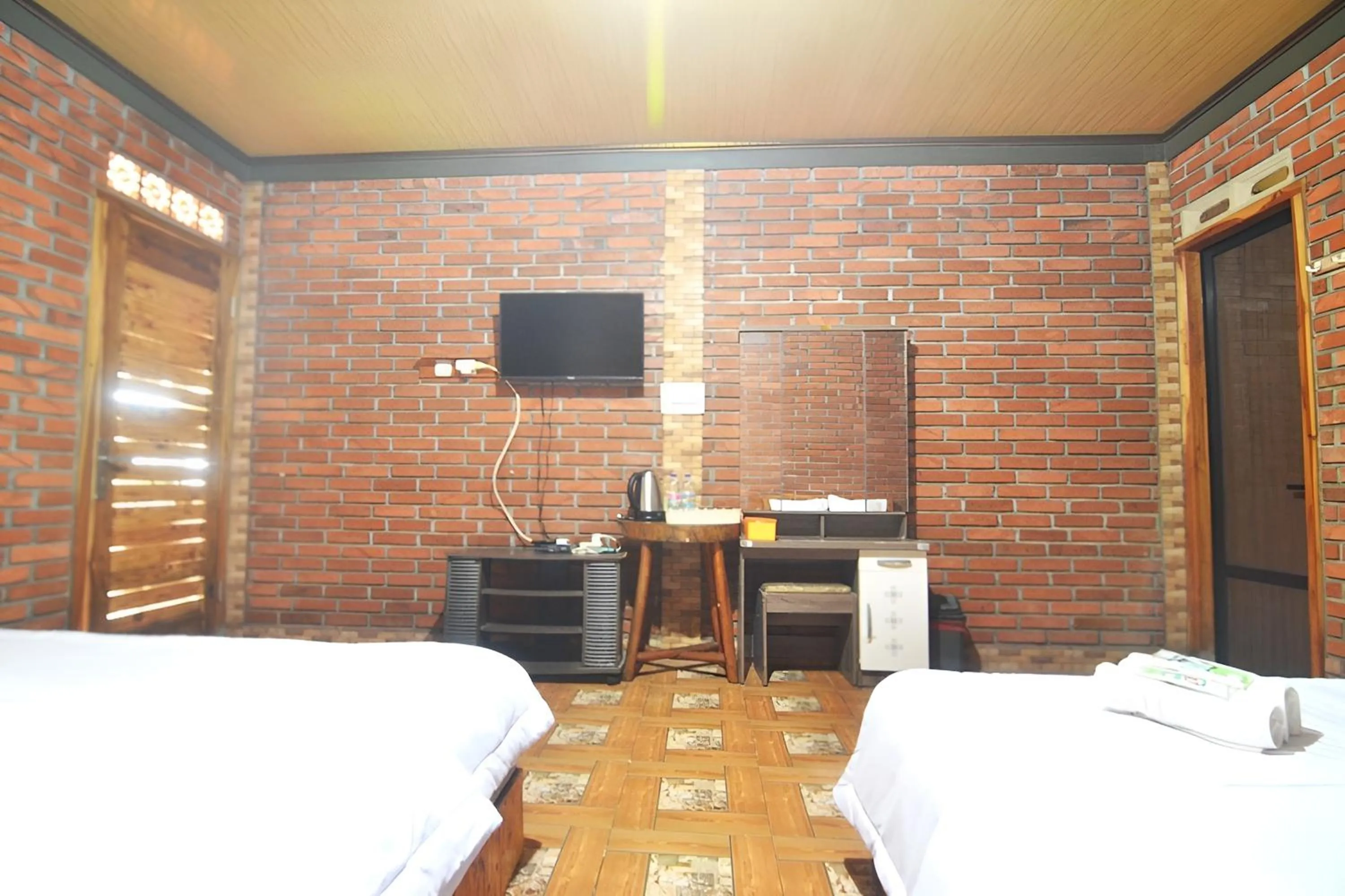 Bedroom, Bed in Villa Kopiori