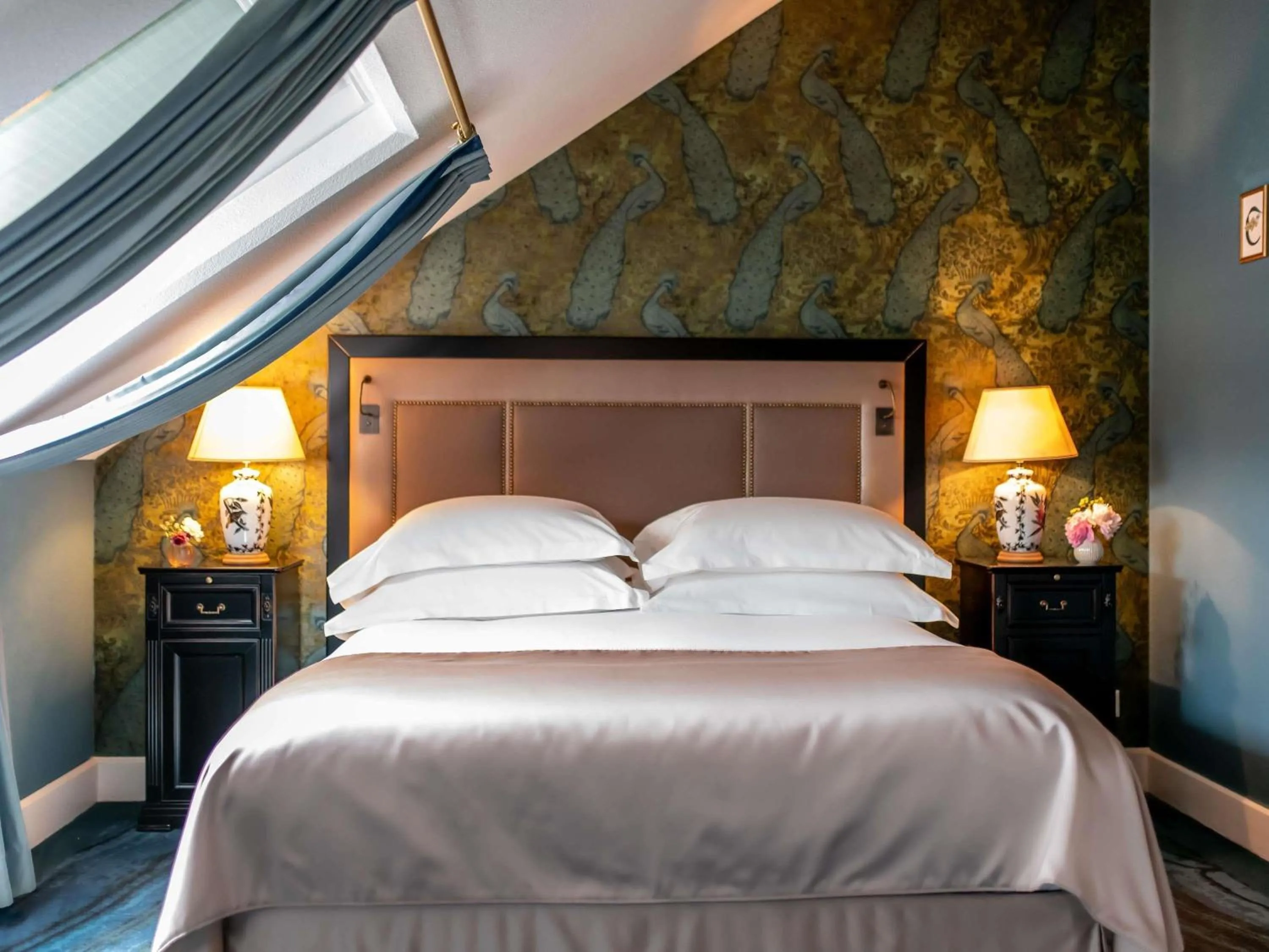 Bedroom, Bed in Hotel Rotary Geneva - MGallery