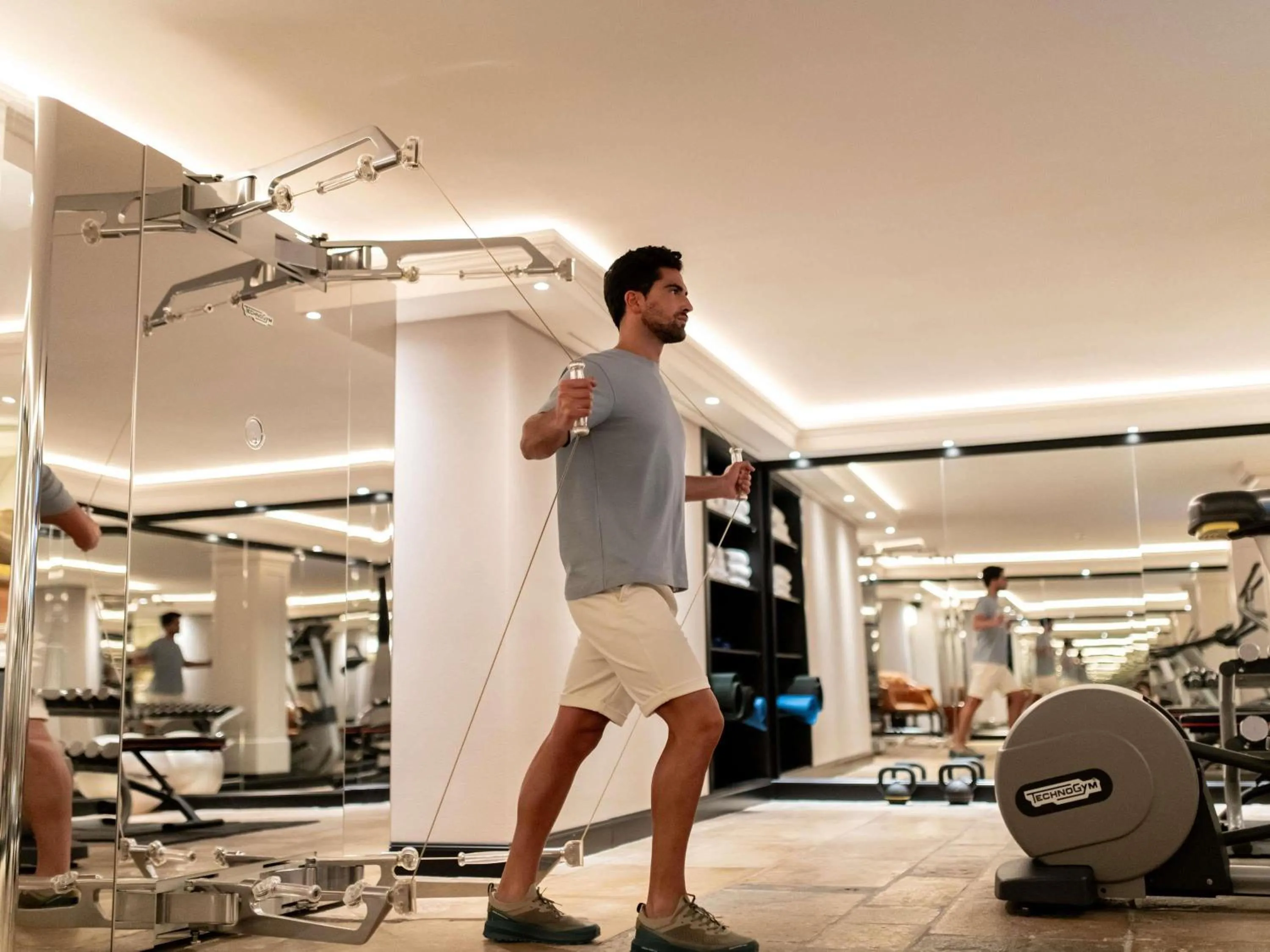 Property building in Hotel Rotary Geneva - MGallery