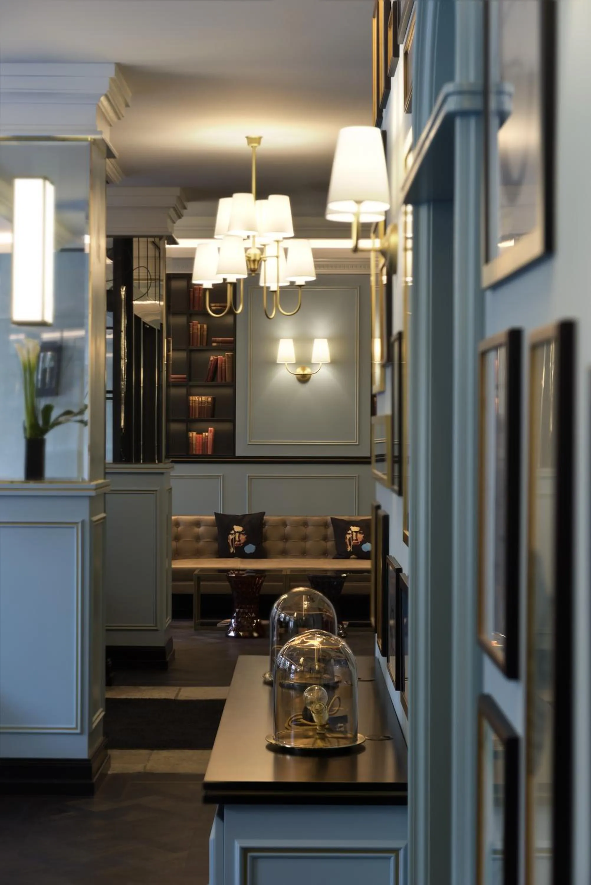 Lounge or bar in Hotel Rotary Geneva - MGallery