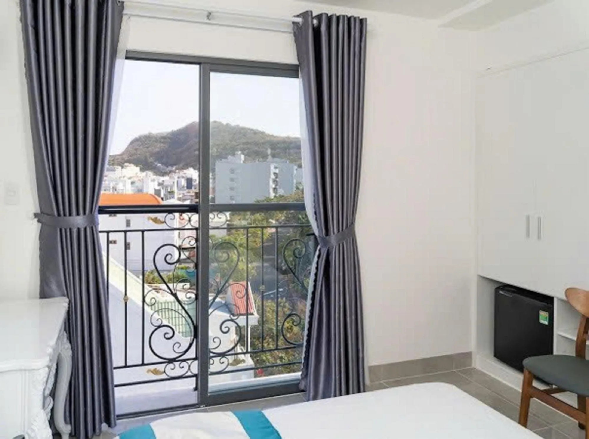 Bed in Sun Hill Hotel