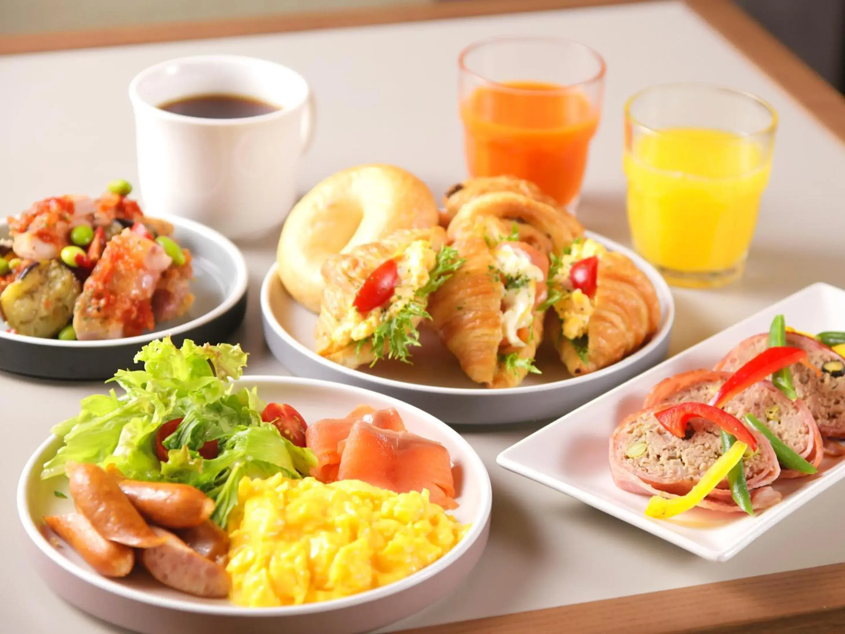 Food and drinks in Hotel Oriental Express Fukuoka Nakasu Kawabata Food and drinks in Hotel Oriental Express Fukuoka Nakasu Kawabata